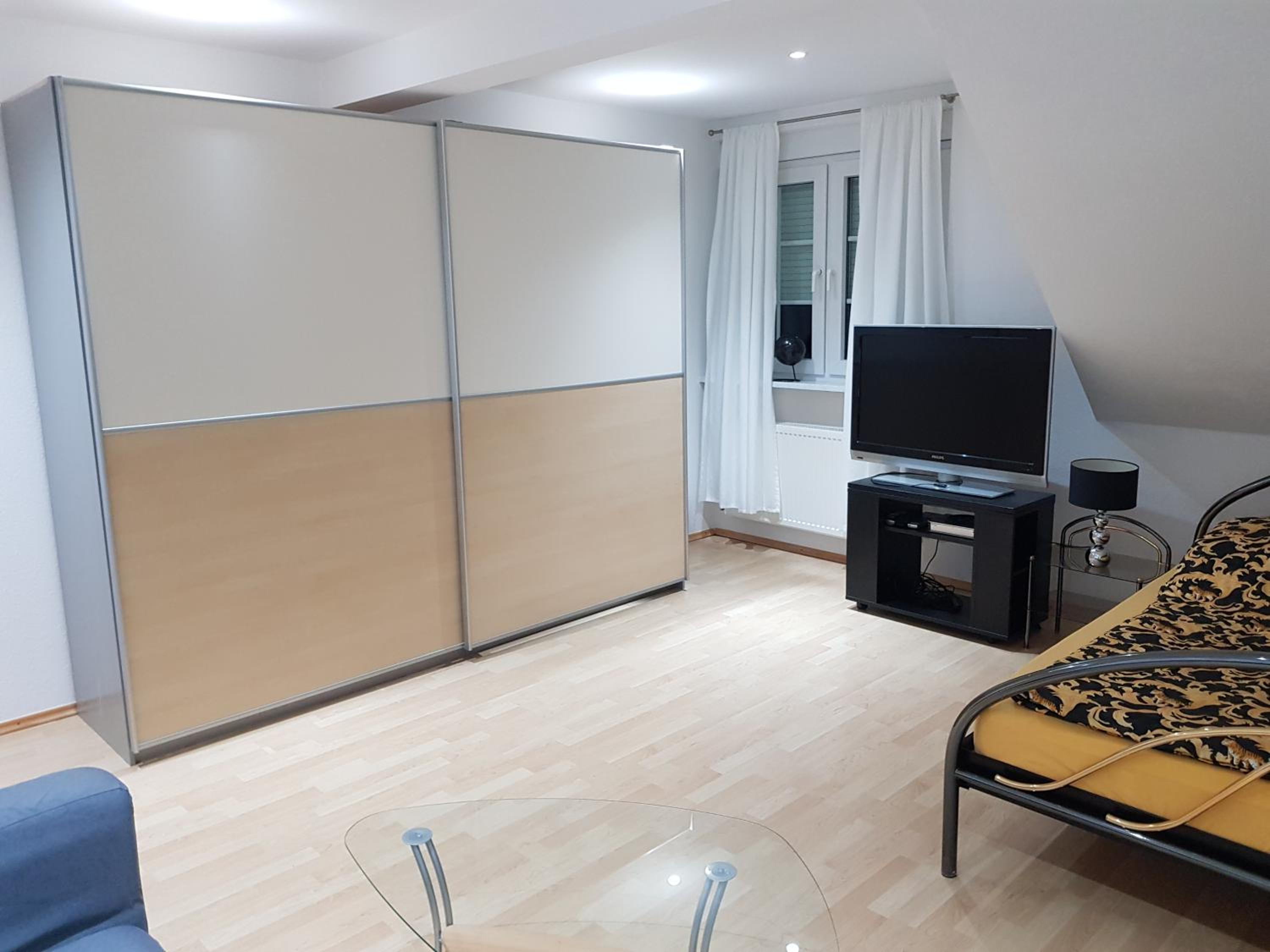 Double Room with Shared Bathroom photo 1