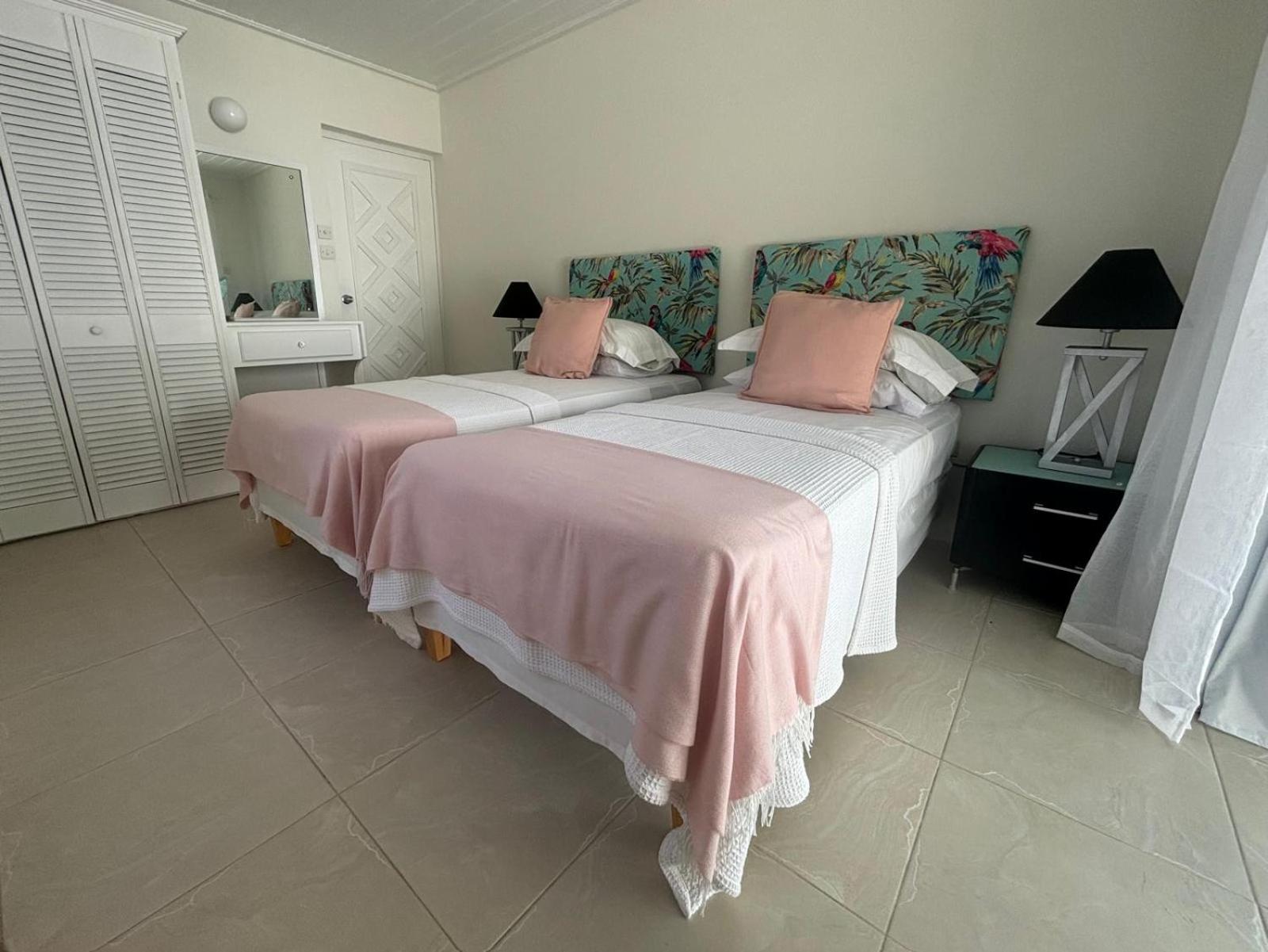 Apartment - Ground Floor photo 3