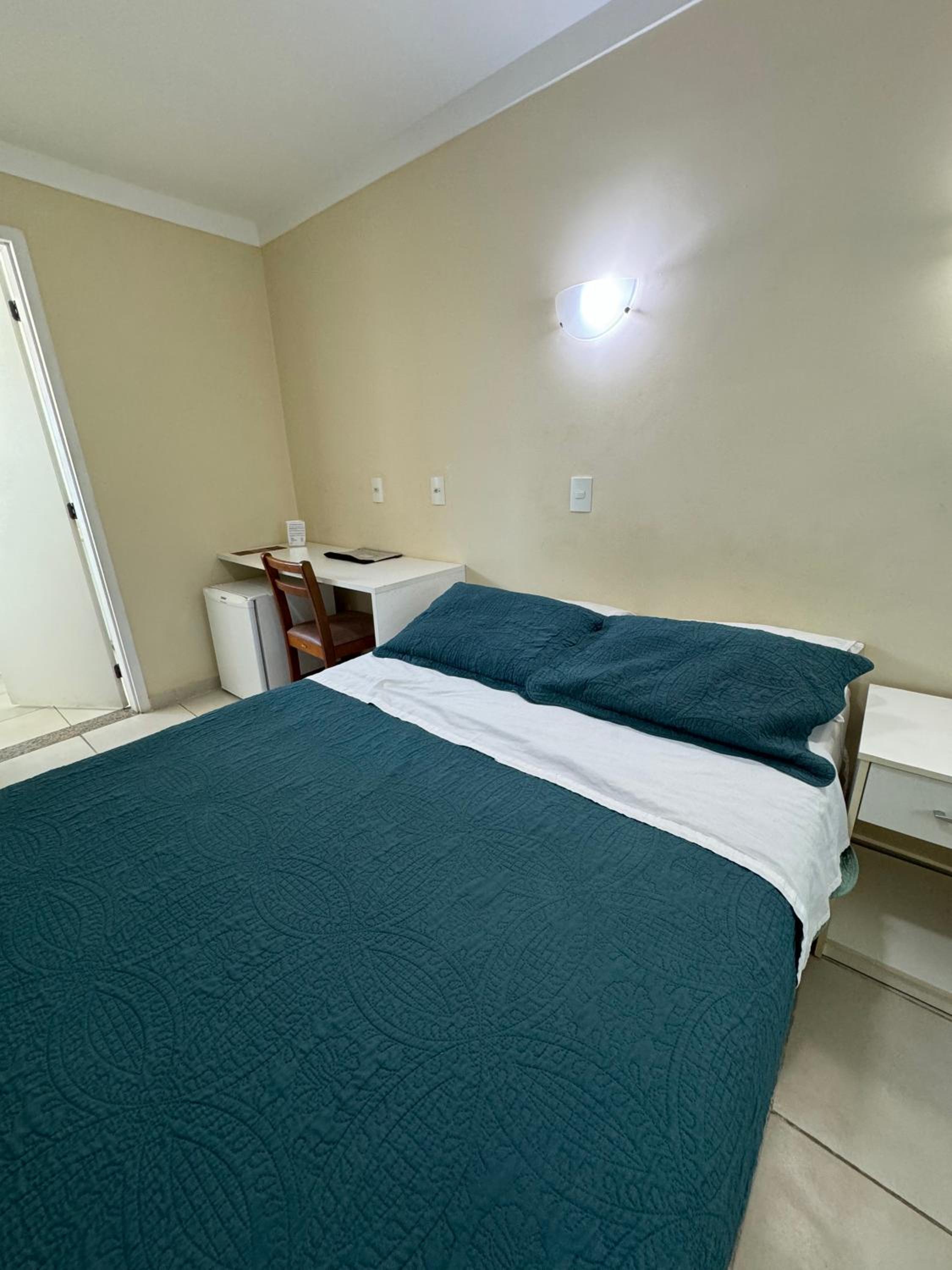 Budget Double Room photo 3