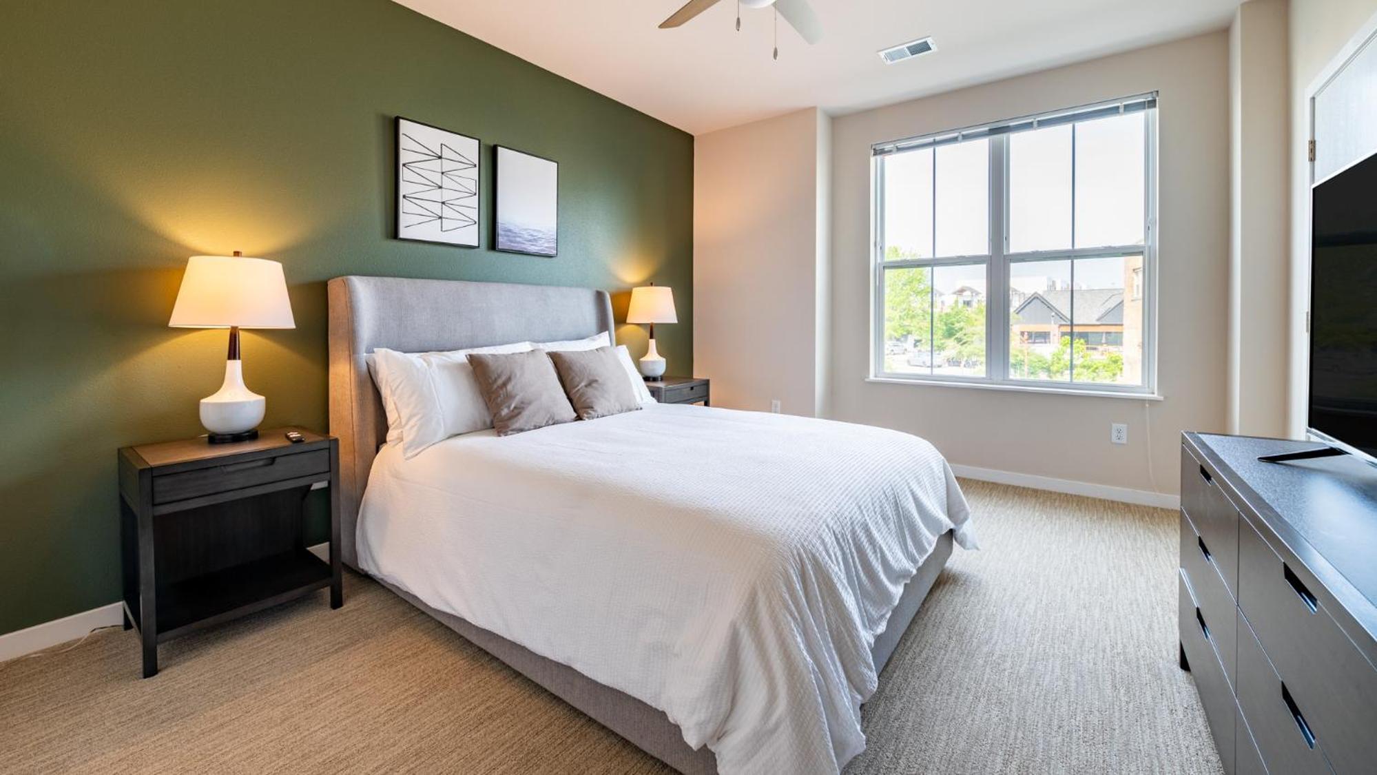 One-Bedroom Apartment With View photo 1
