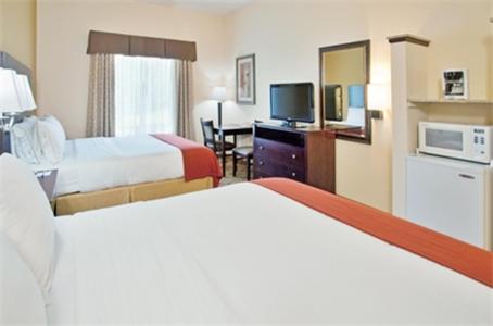 Double Suite - Non-Smoking - Photo 1