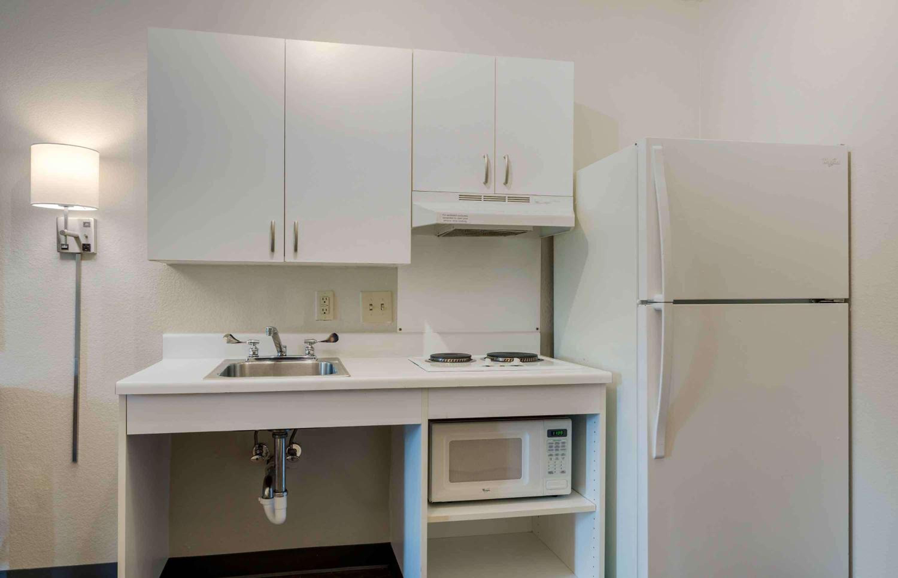 Extended Stay America Select Suites - Dallas - Lewisville, Photo 4