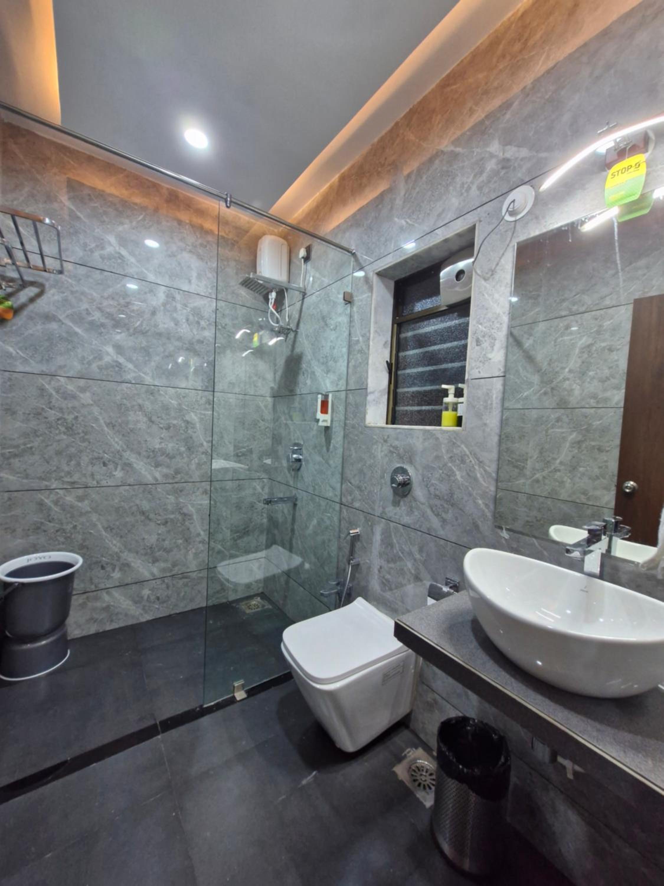 Deluxe Family Room - Photo 17