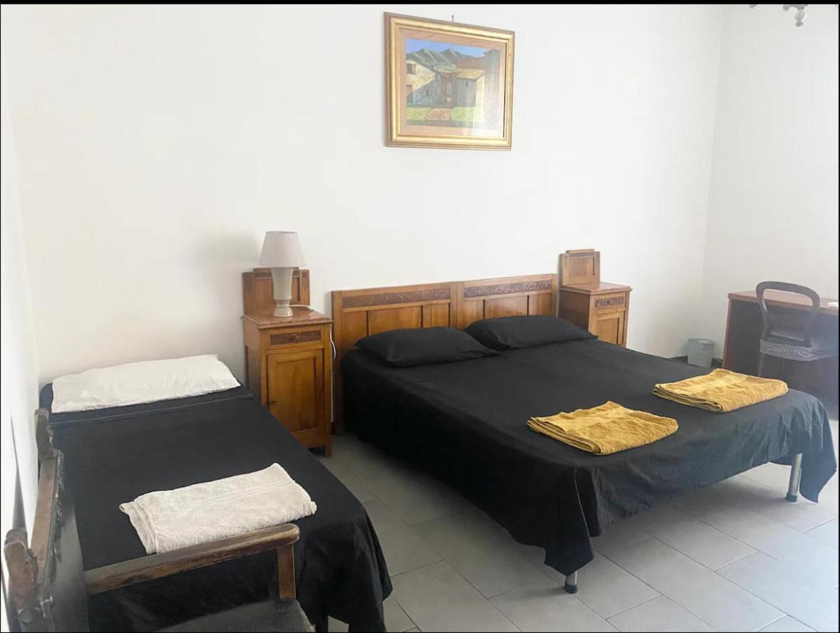 Triple Room with Shared Bathroom