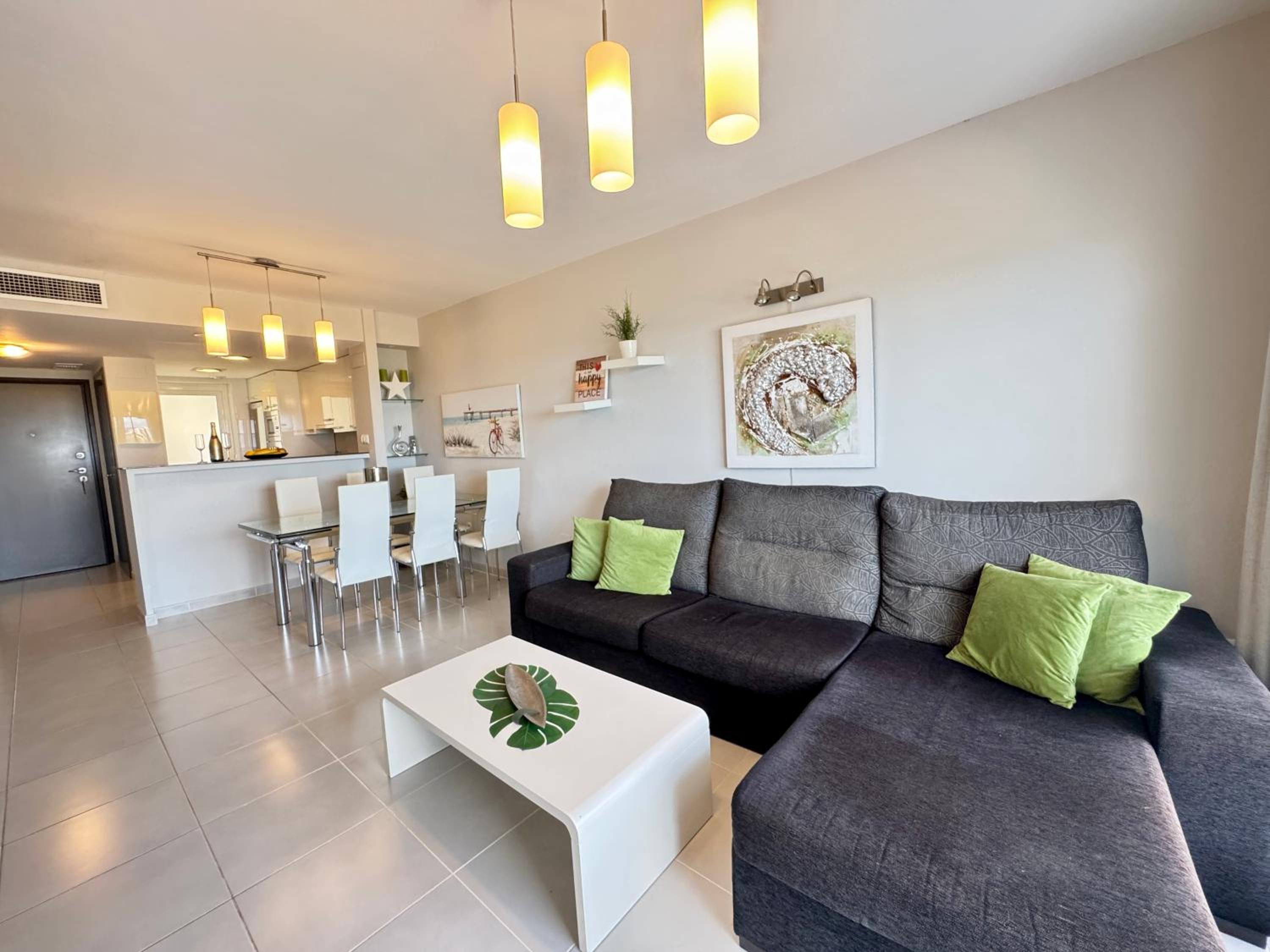 Apartamento Deluxe de Dos Habitaciones con Vista al Mar