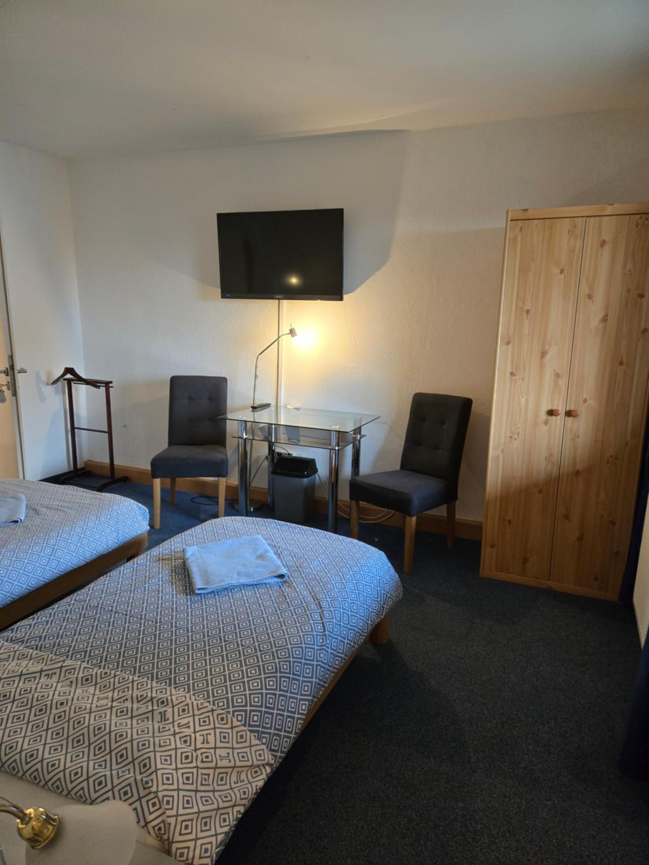 Deluxe Double or Twin Room - Photo 3