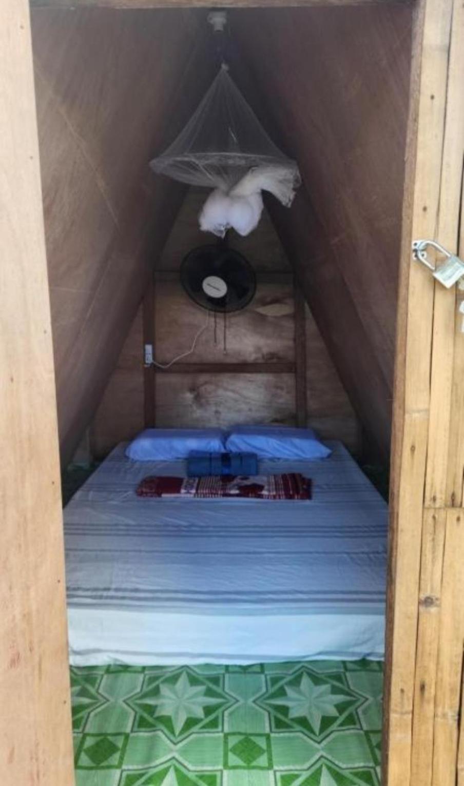 Tent photo 1
