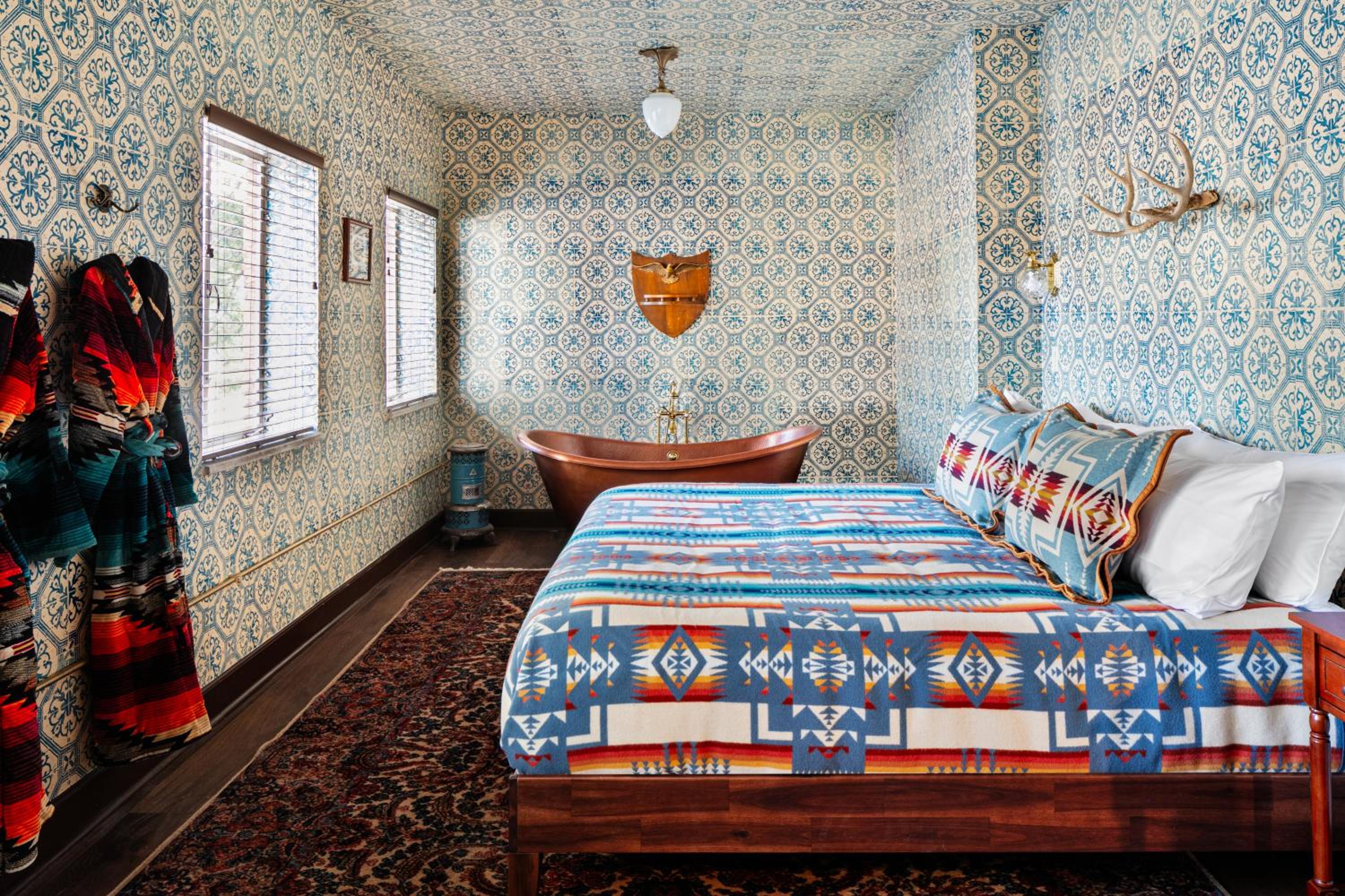 Standard King Room