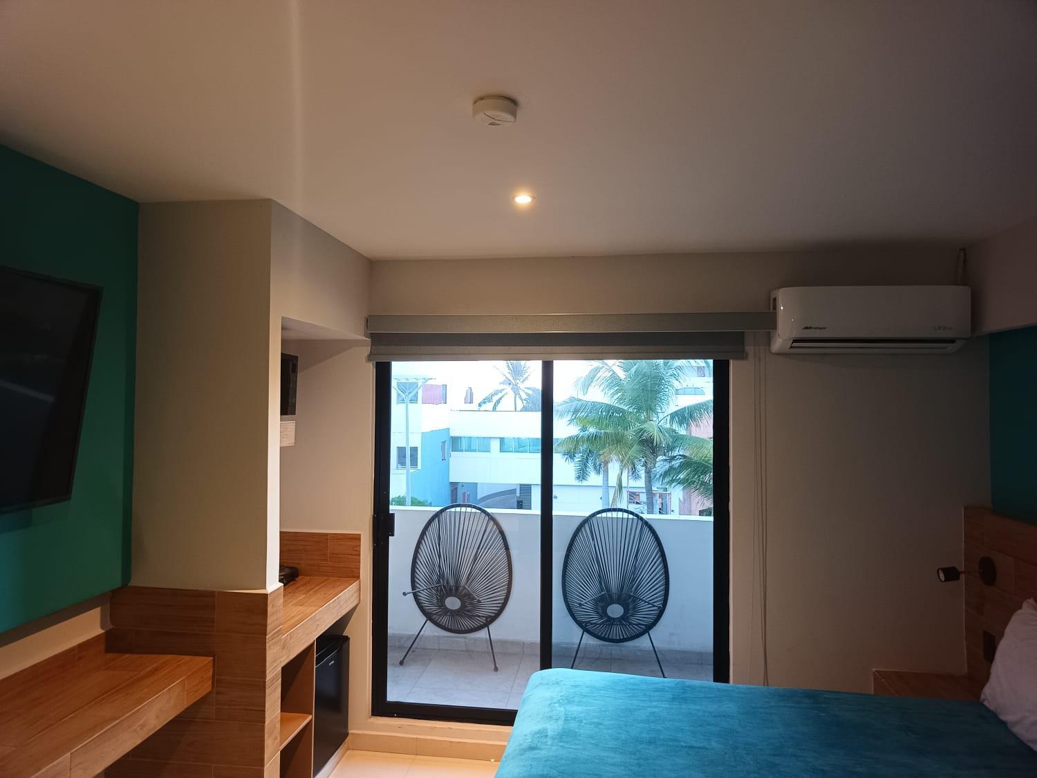 Deluxe Double Room - Photo 18