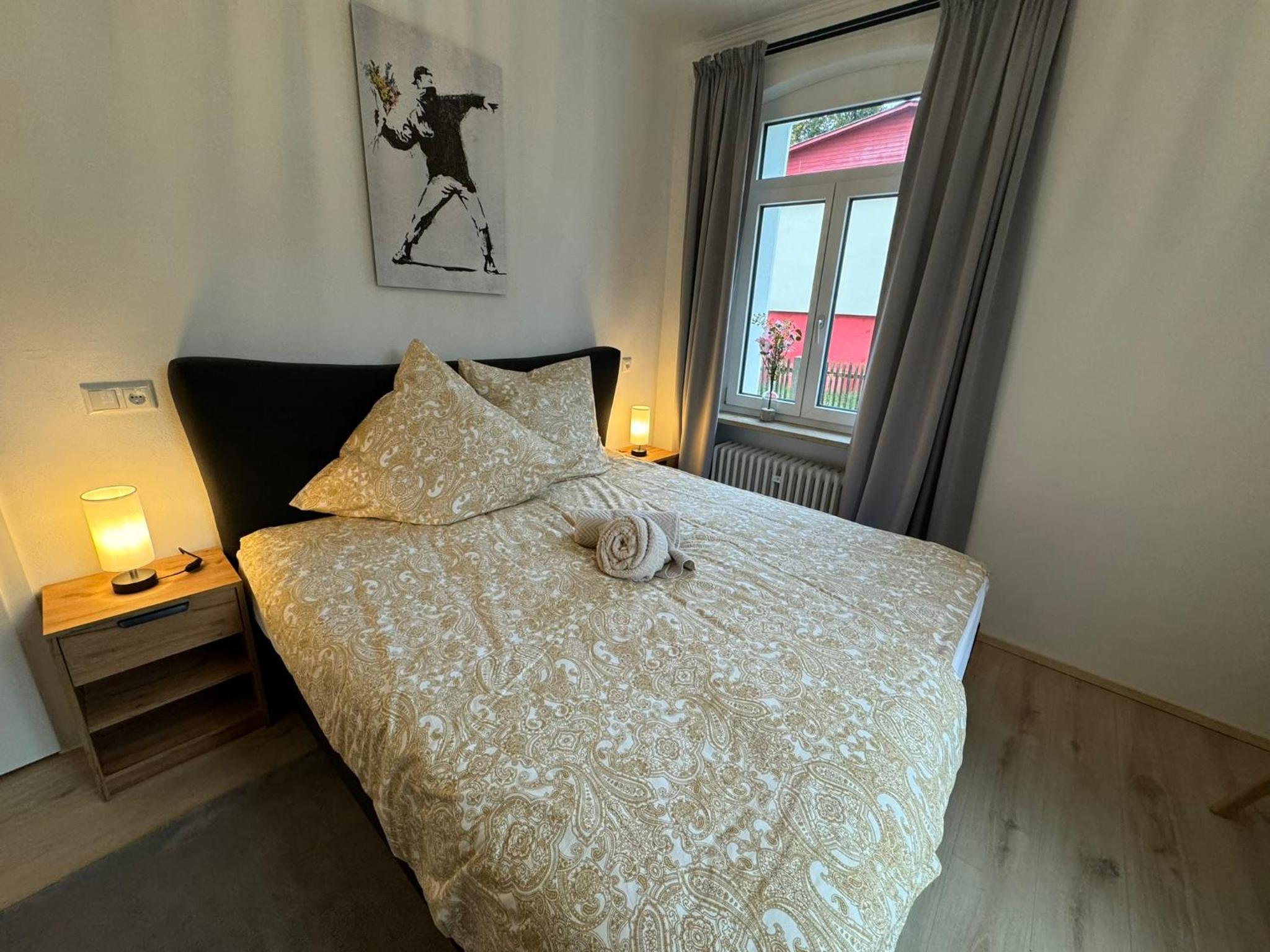 Apartment photo 2