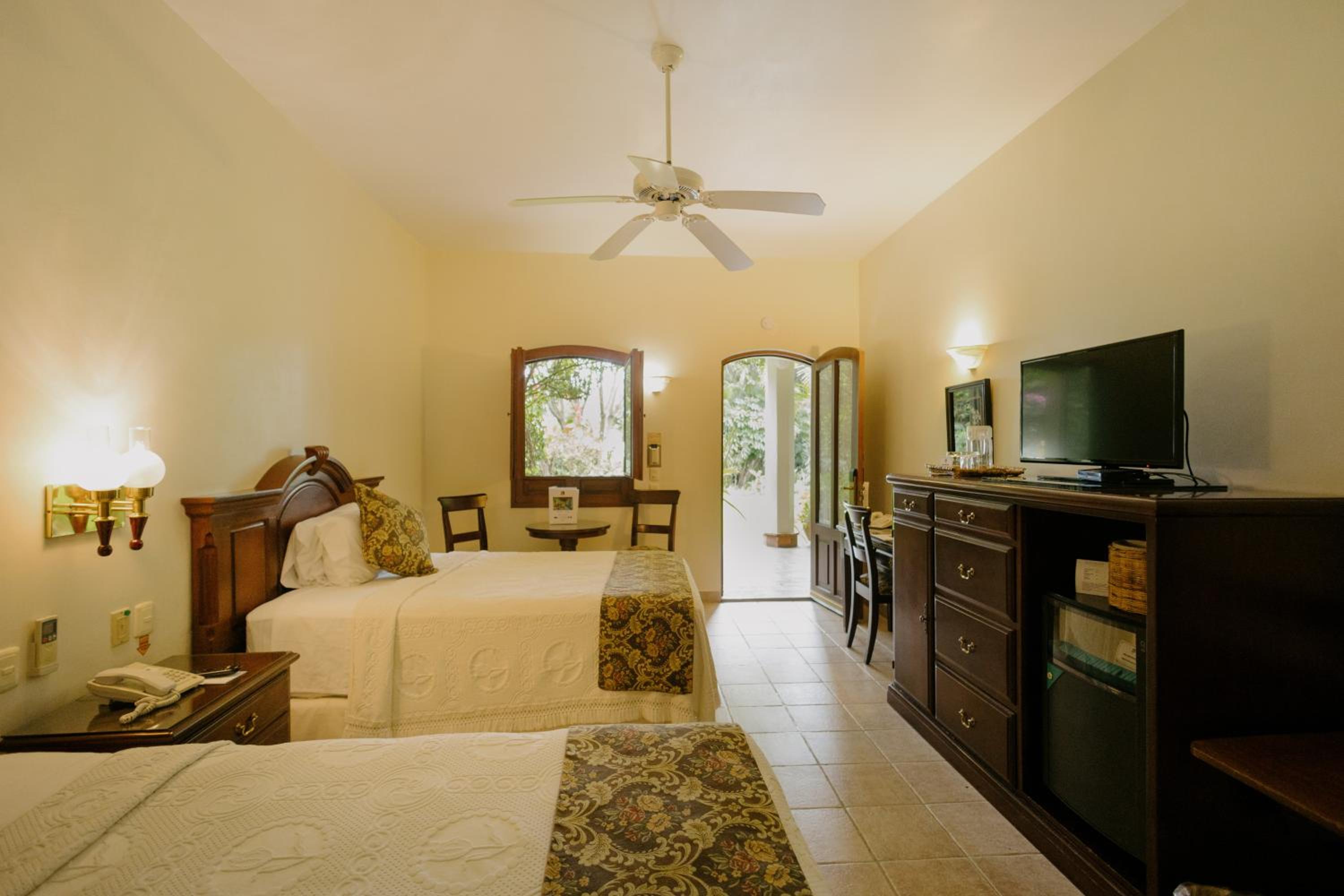Superior Double Room with Garden View photo 1