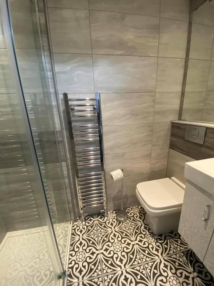 Deluxe Double Room with Shower photo 3