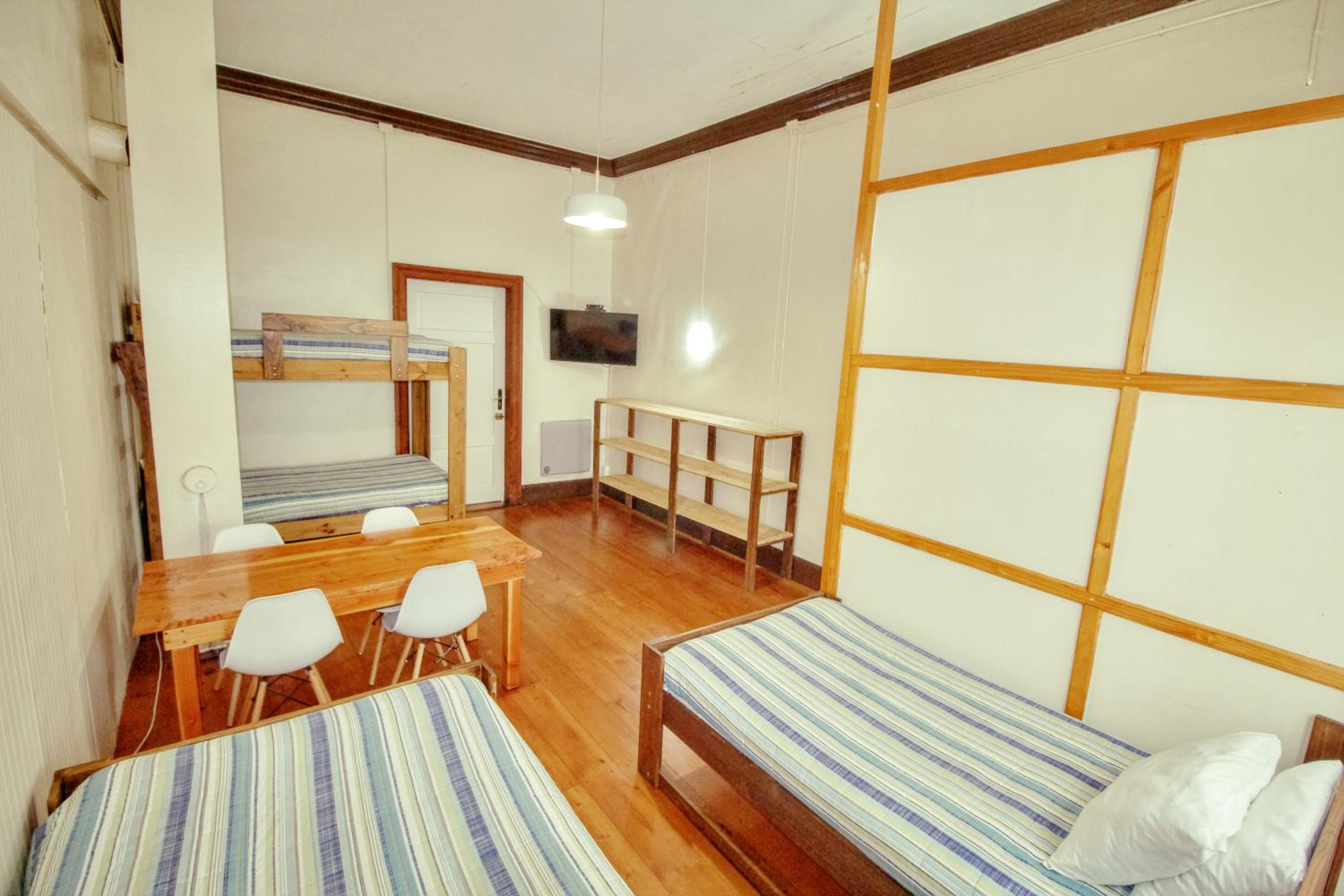 Family Room with Private Bathroom photo 1