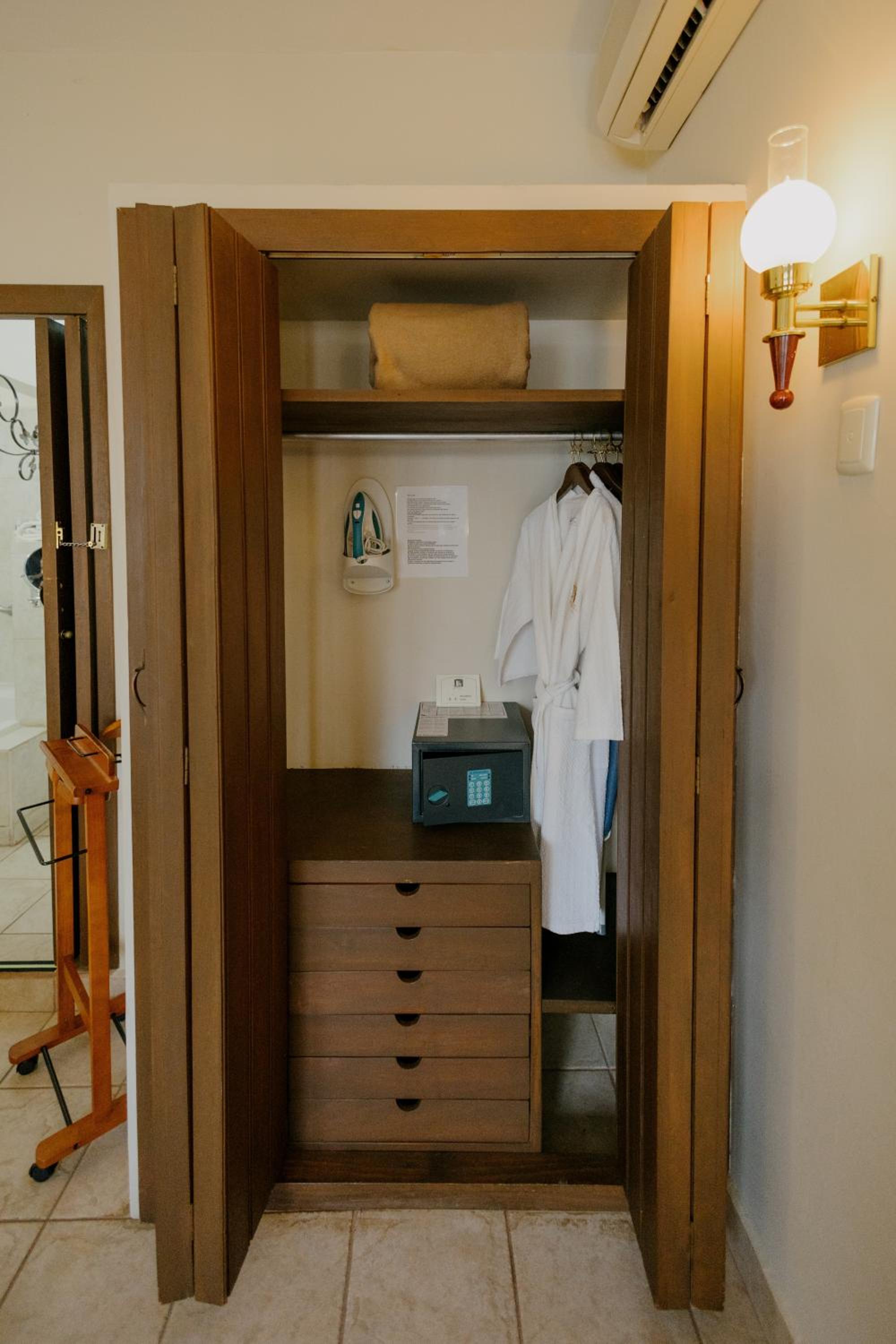 Junior Suite - Photo 2