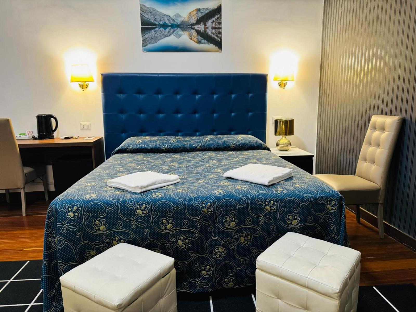 Triple Room with Private Bathroom photo 1