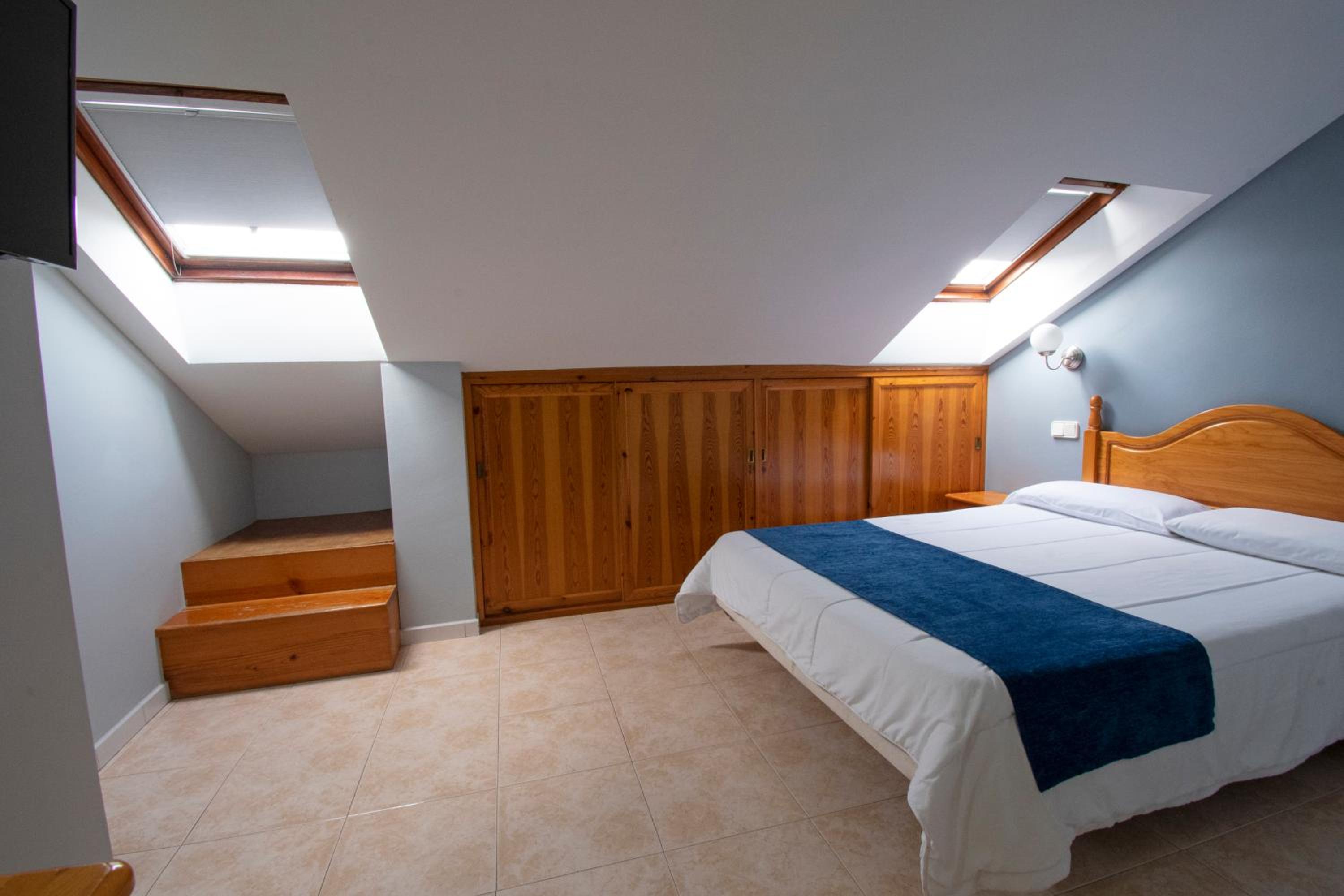 Single Room - Attic