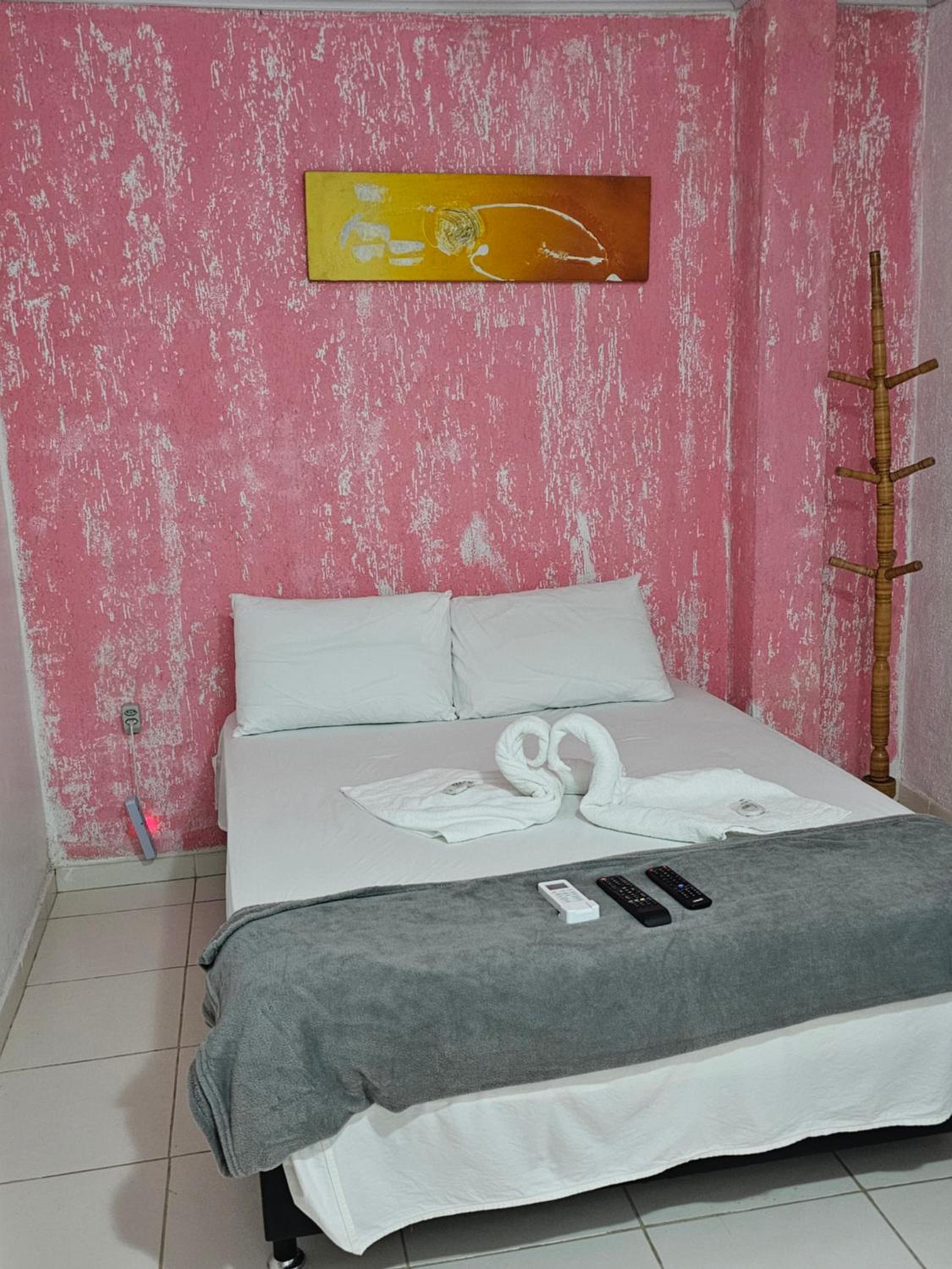 Double Room - Photo 6