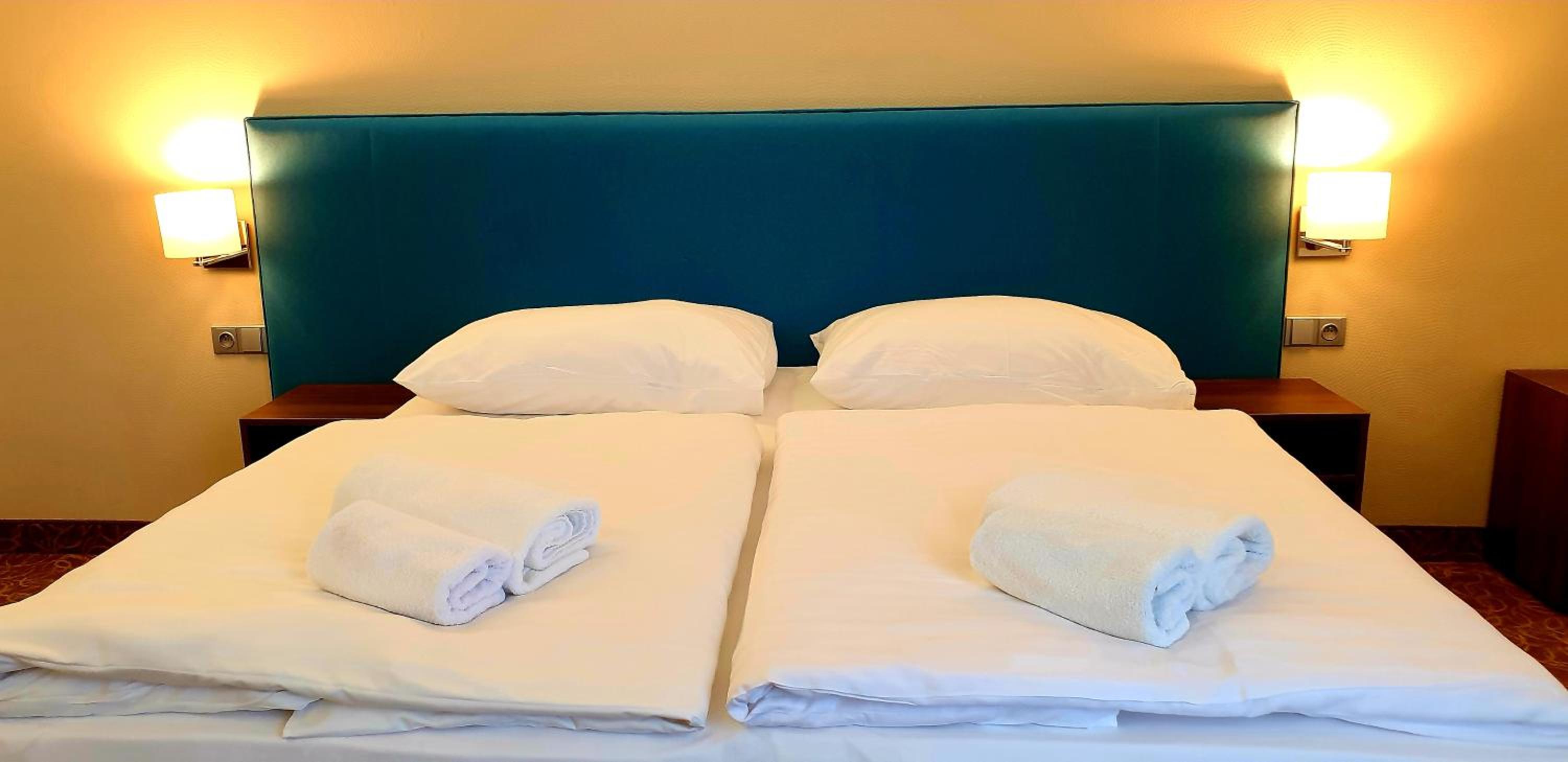 Superior Double or Twin Room - Photo 9