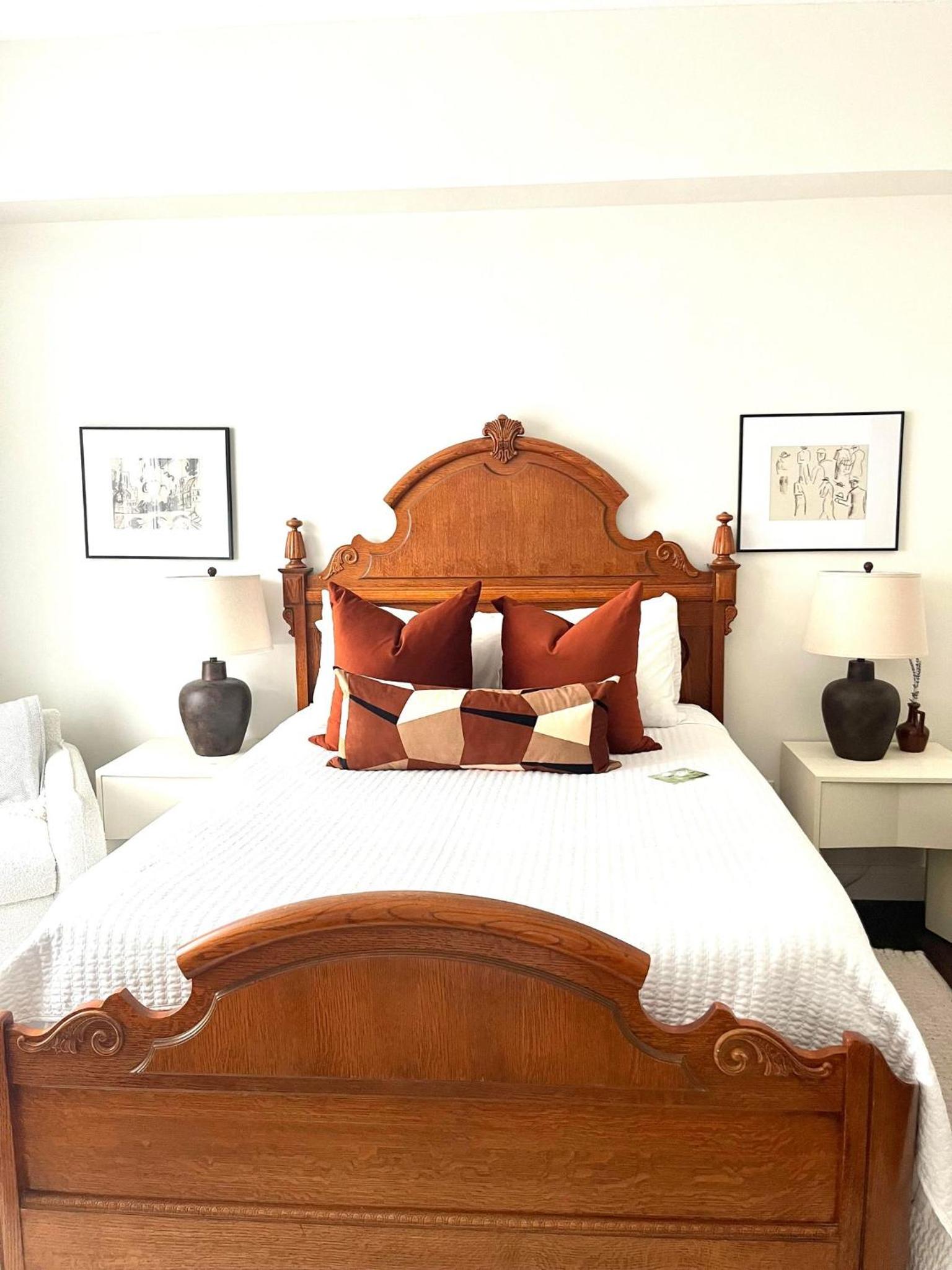 Queen Room photo 1