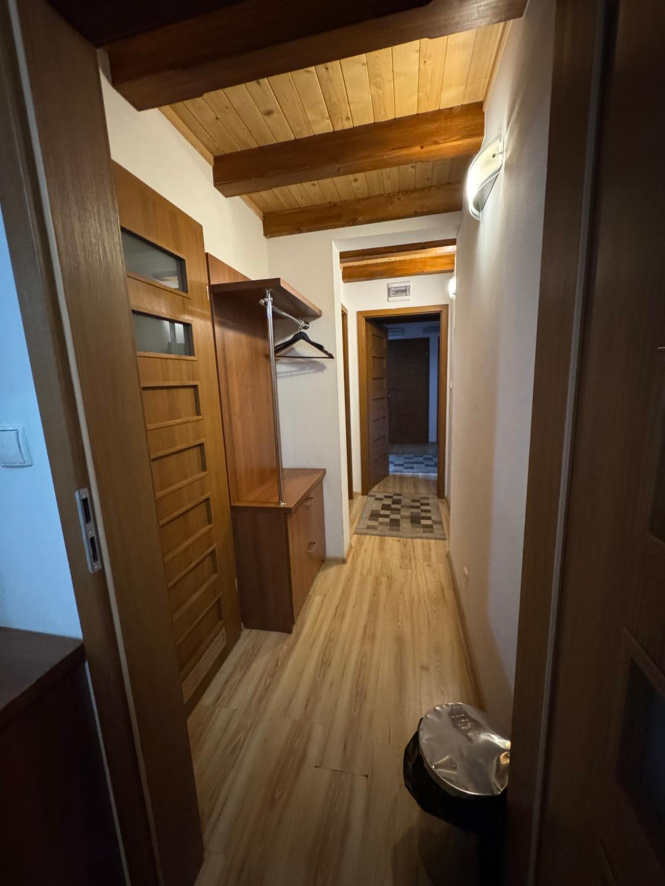 Apartment photo 3