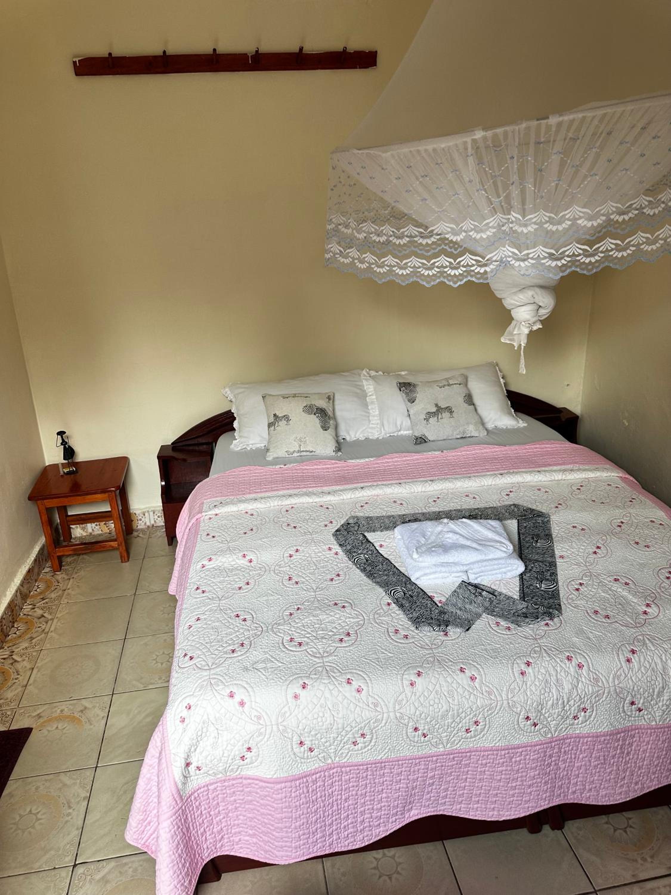 Single Room photo 2