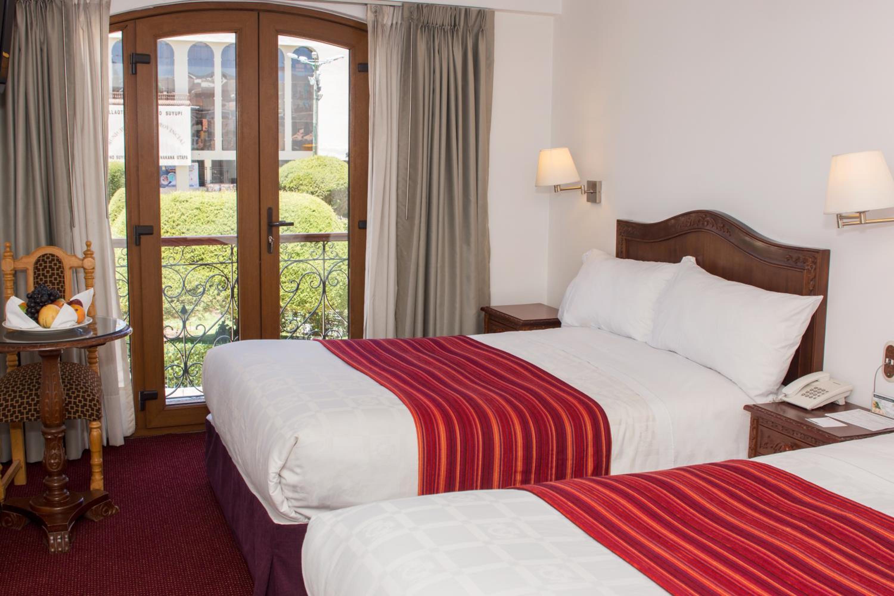 Superior Twin Room with Balcony - Photo 4