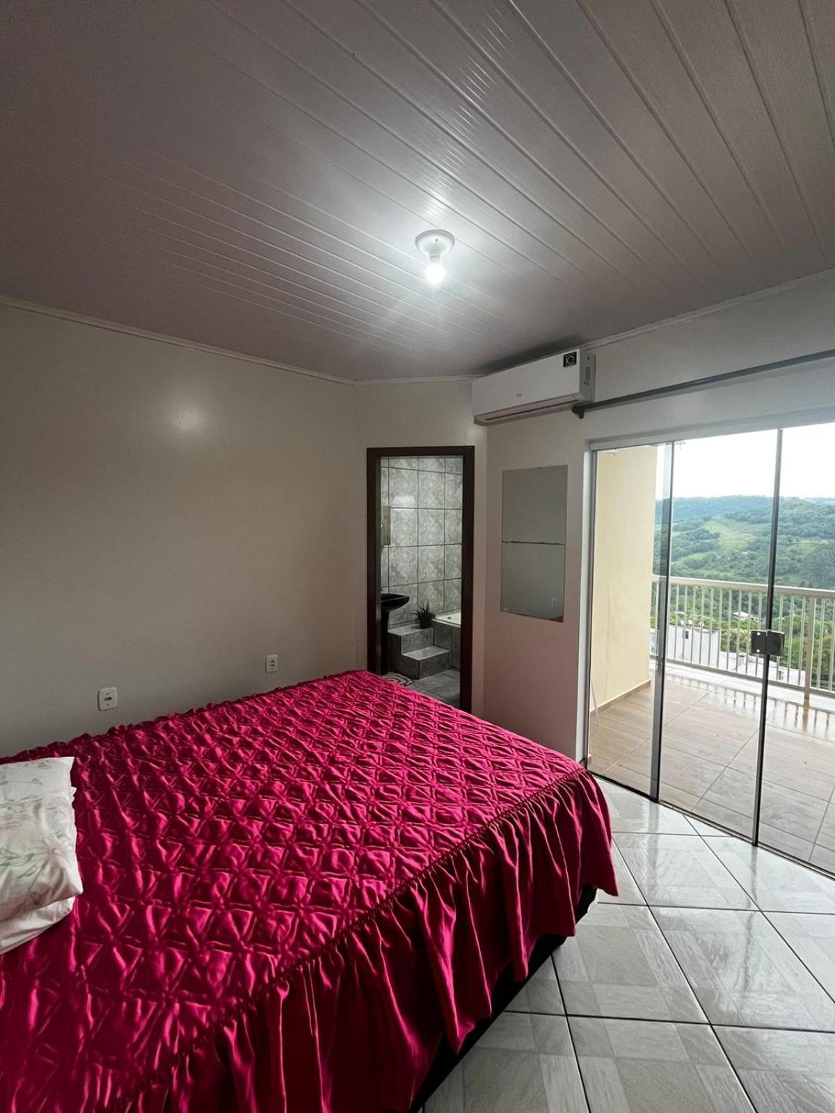 Four-Bedroom House photo 2
