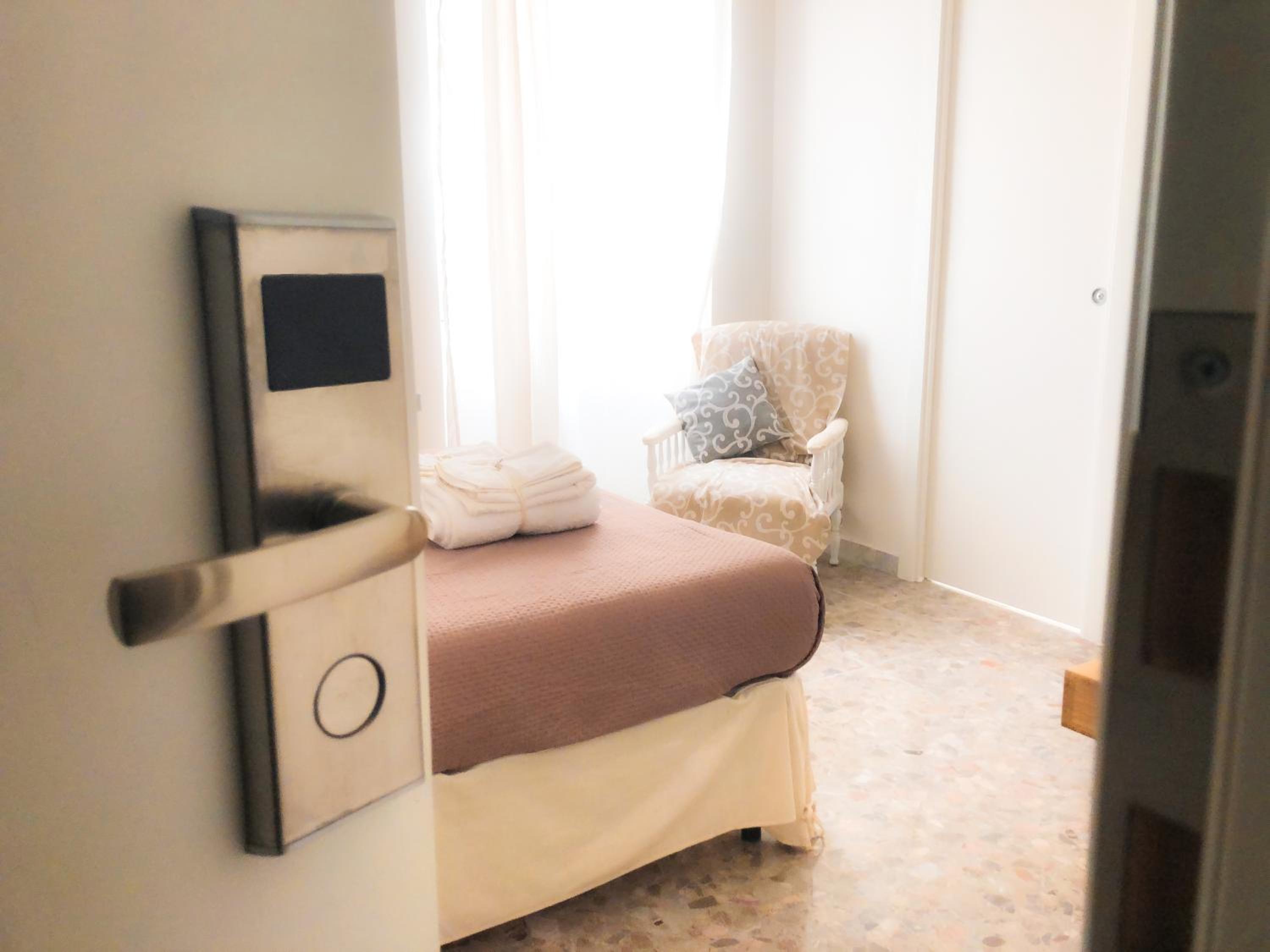 Triple Room with Private Bathroom