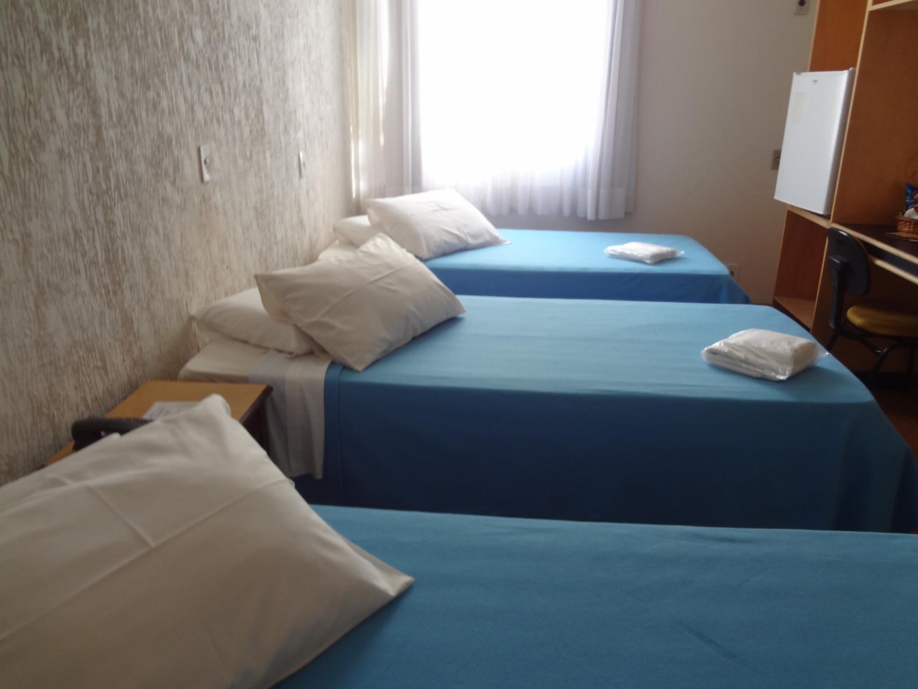 Standard Triple Room photo 3
