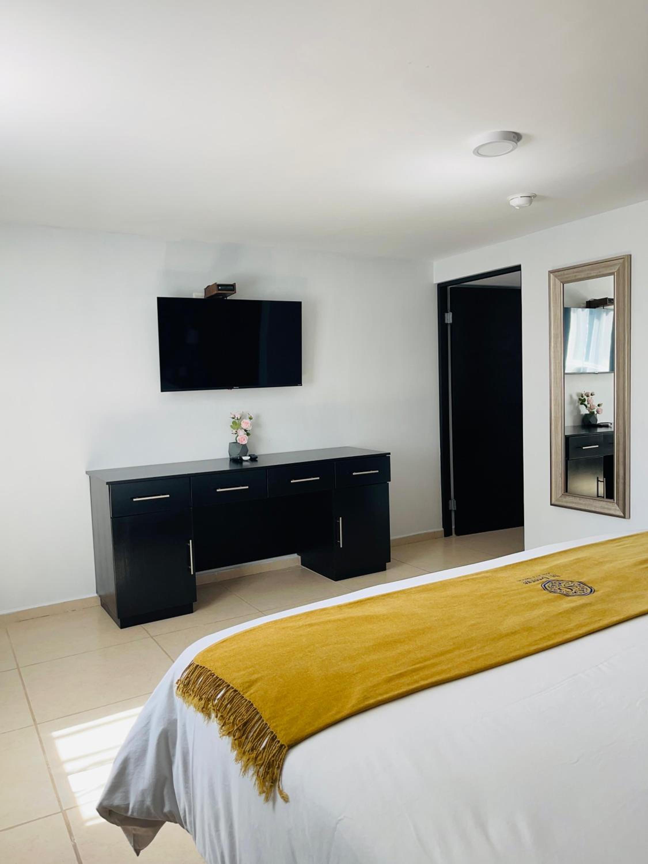 Standard Suite