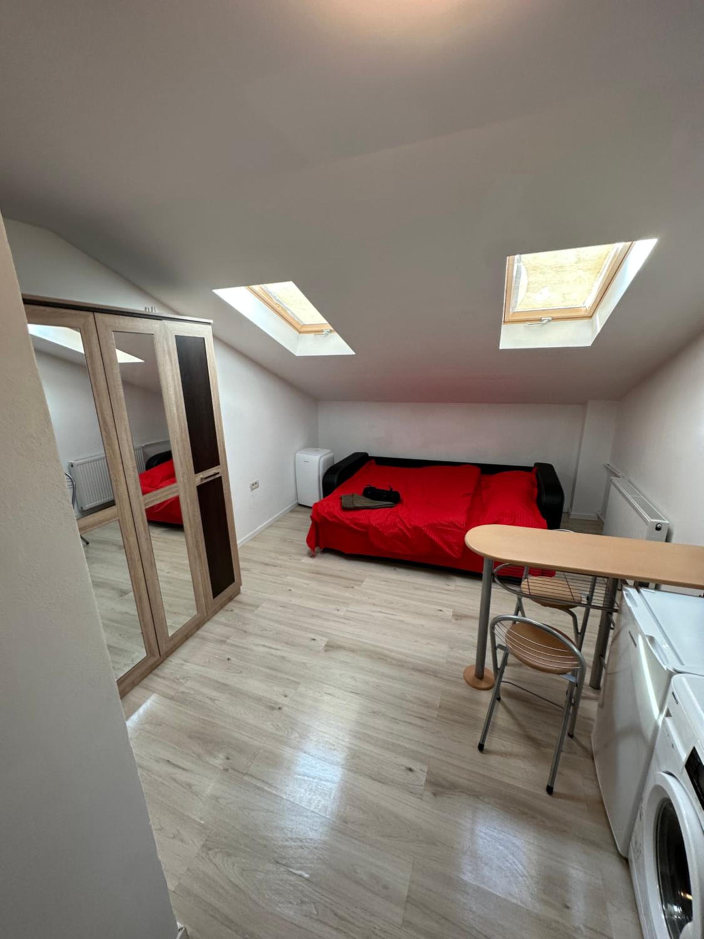 Standard Studio