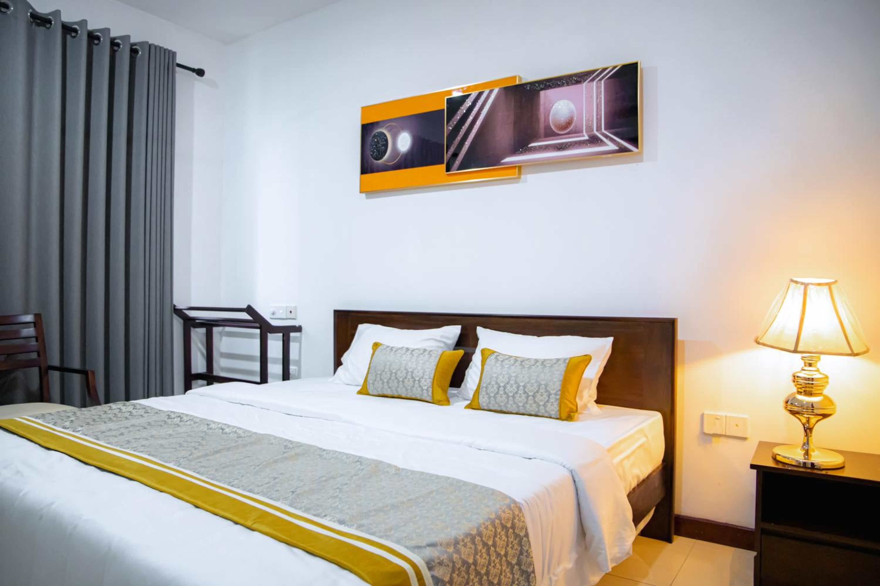 Two-Bedroom Apartment With Balcony photo 1