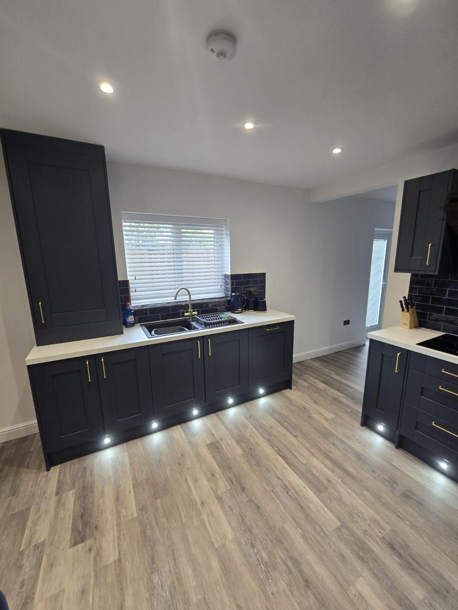 Three-Bedroom House photo 3