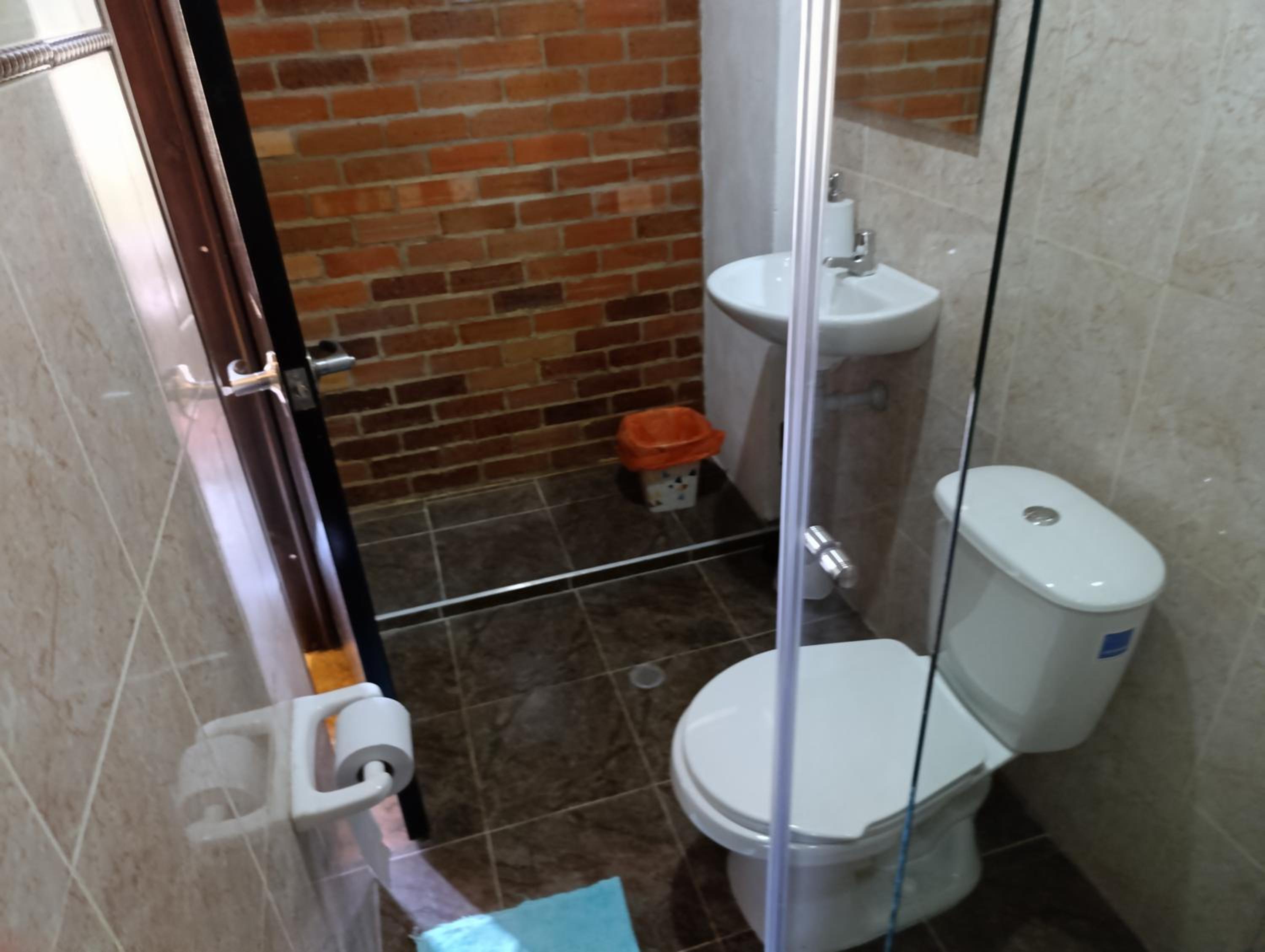 Triple Room with Private Bathroom photo 3