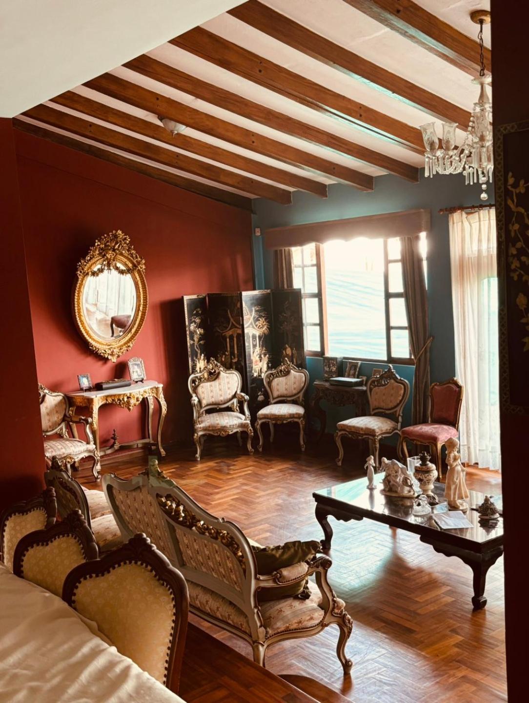 Deluxe Room (2 Adults + 1 Child) photo 2