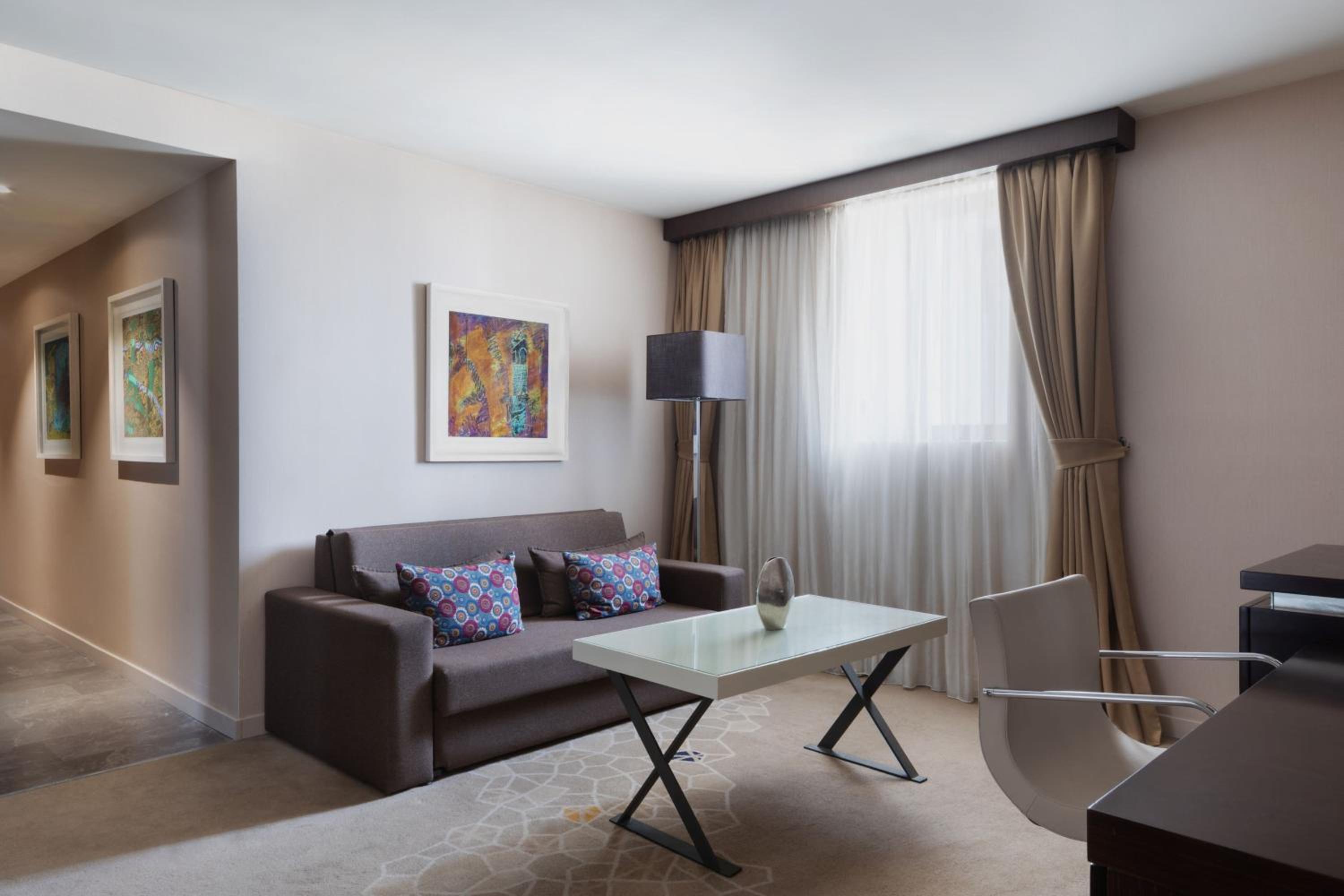 Family Room with City View and Lounge Access