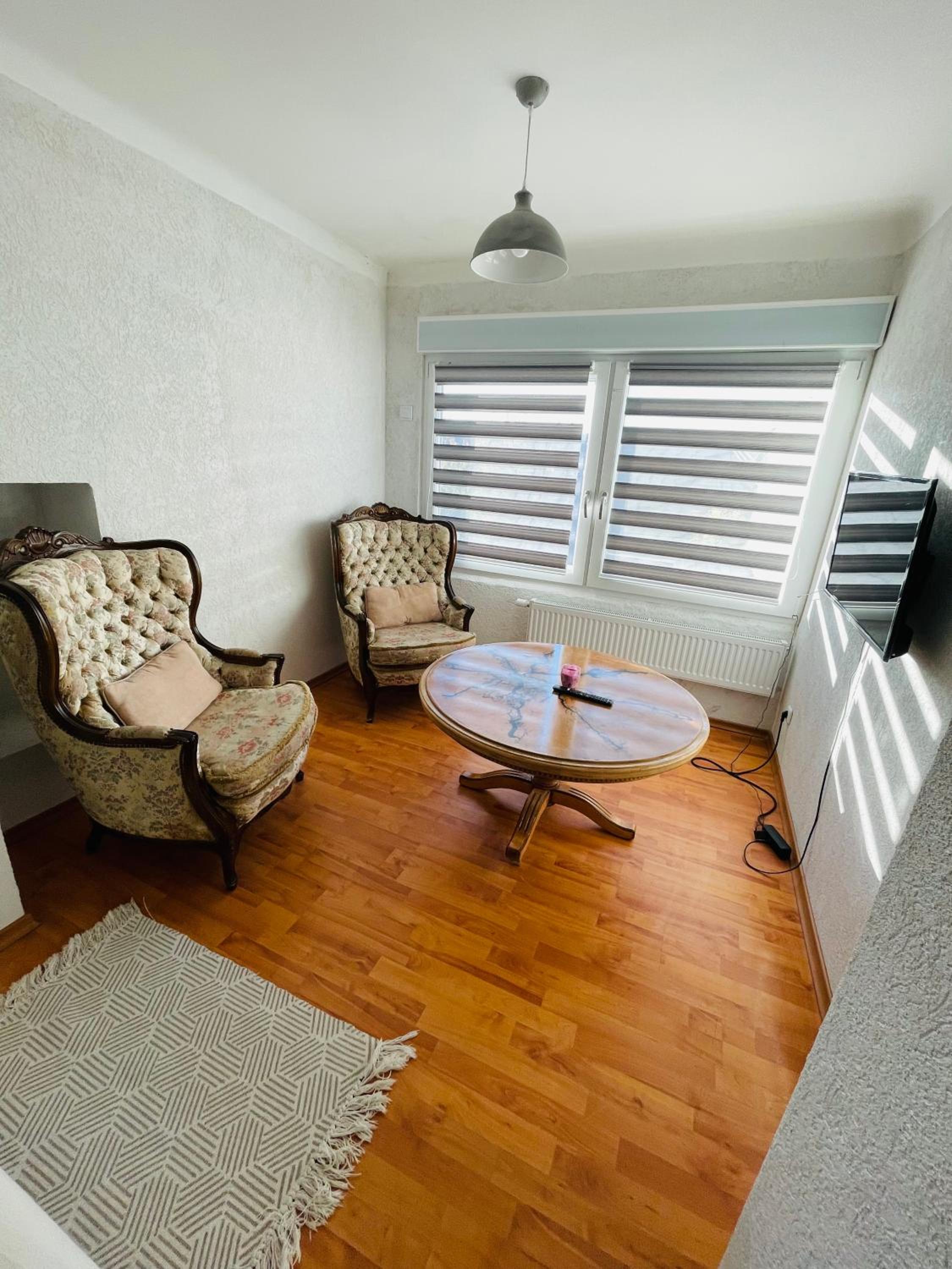 Apartment - Photo 24