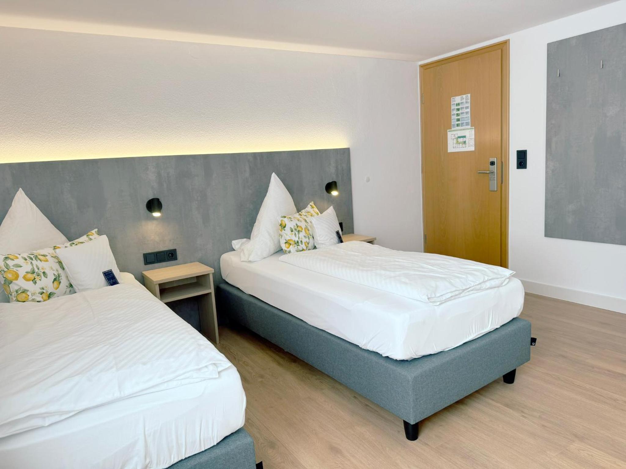 Double Room - Photo 15