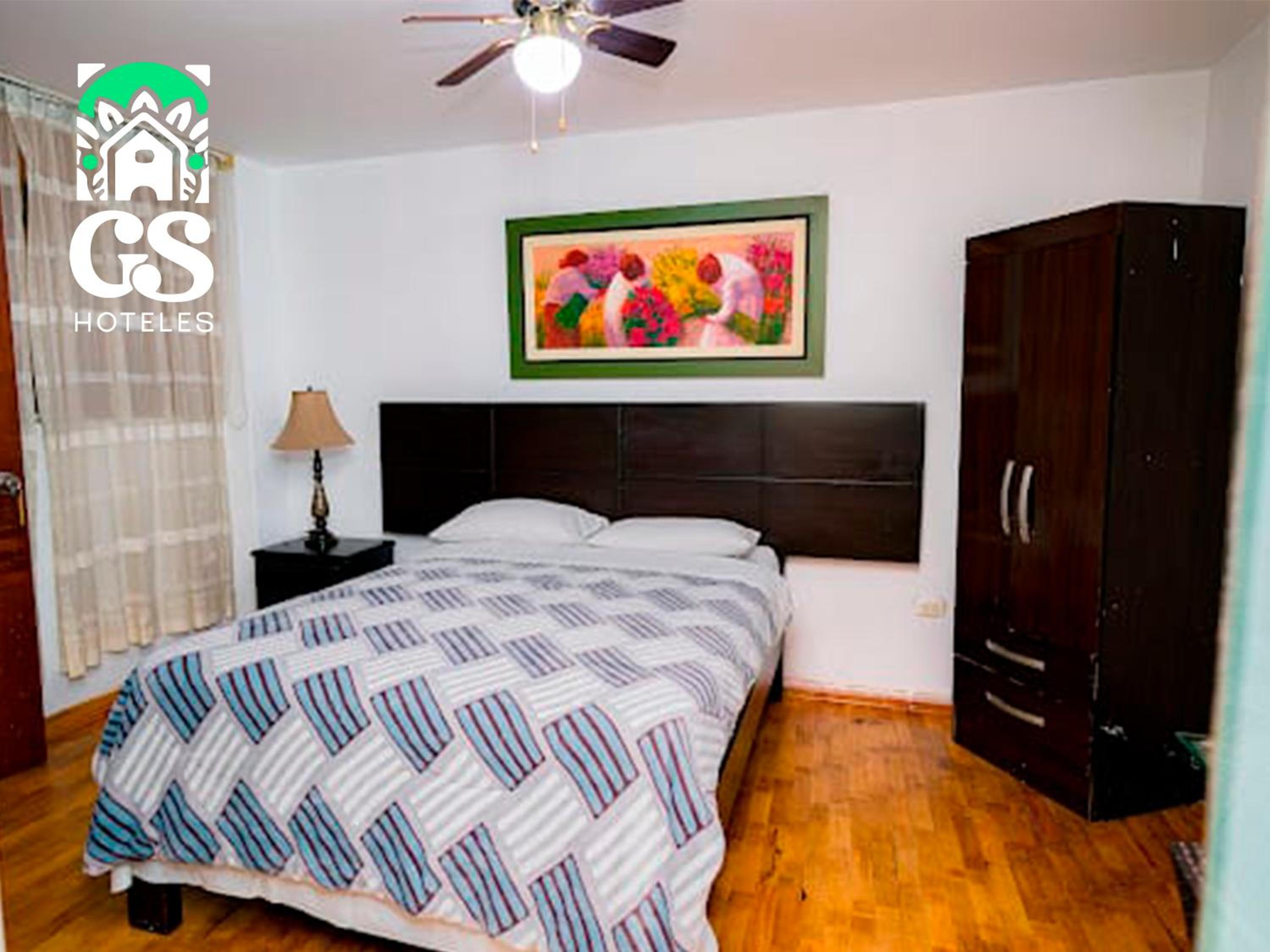Single Room photo 3