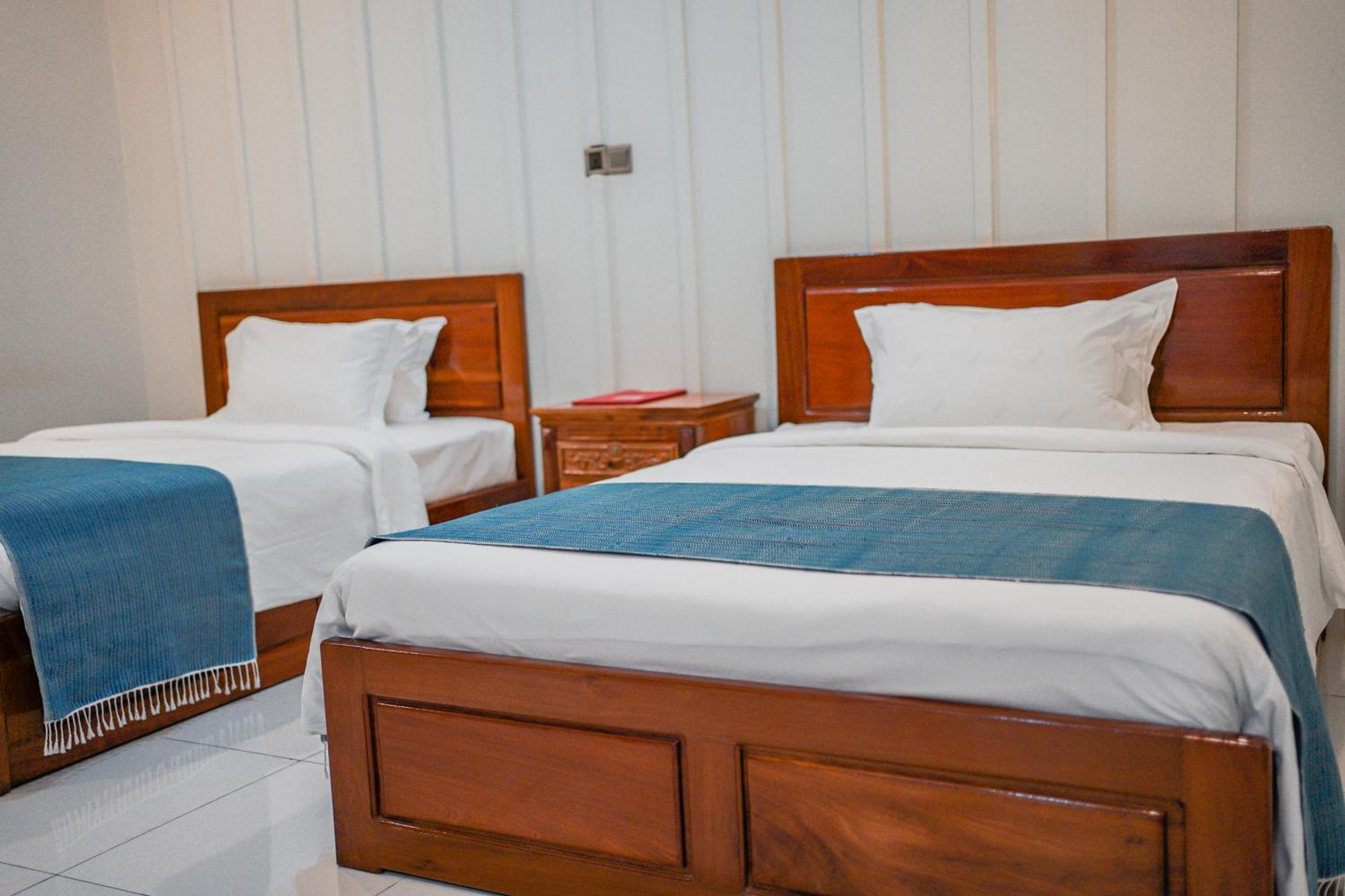 Twin Room - Photo 1