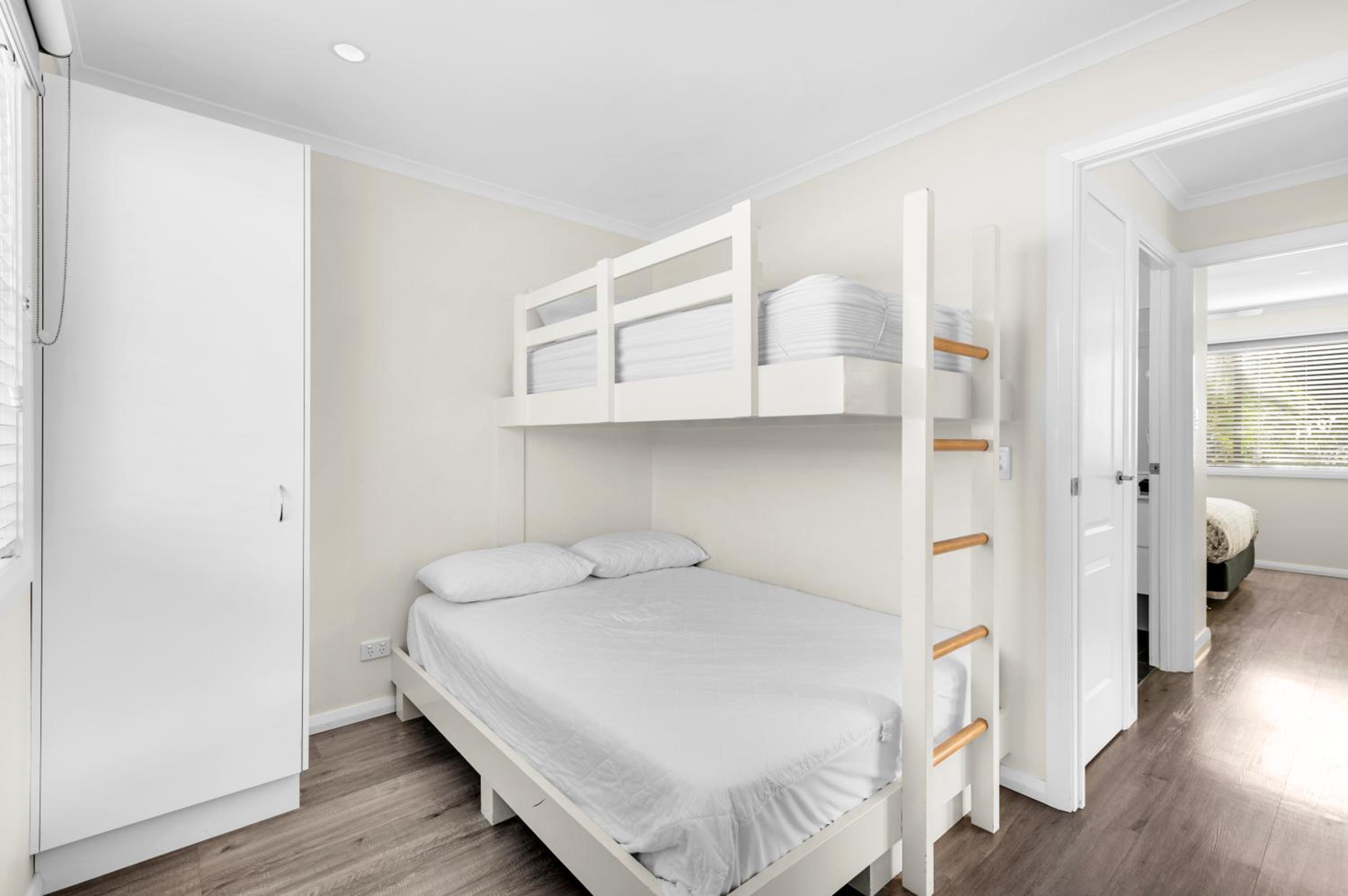 Two-Bedroom Villa - Photo 16