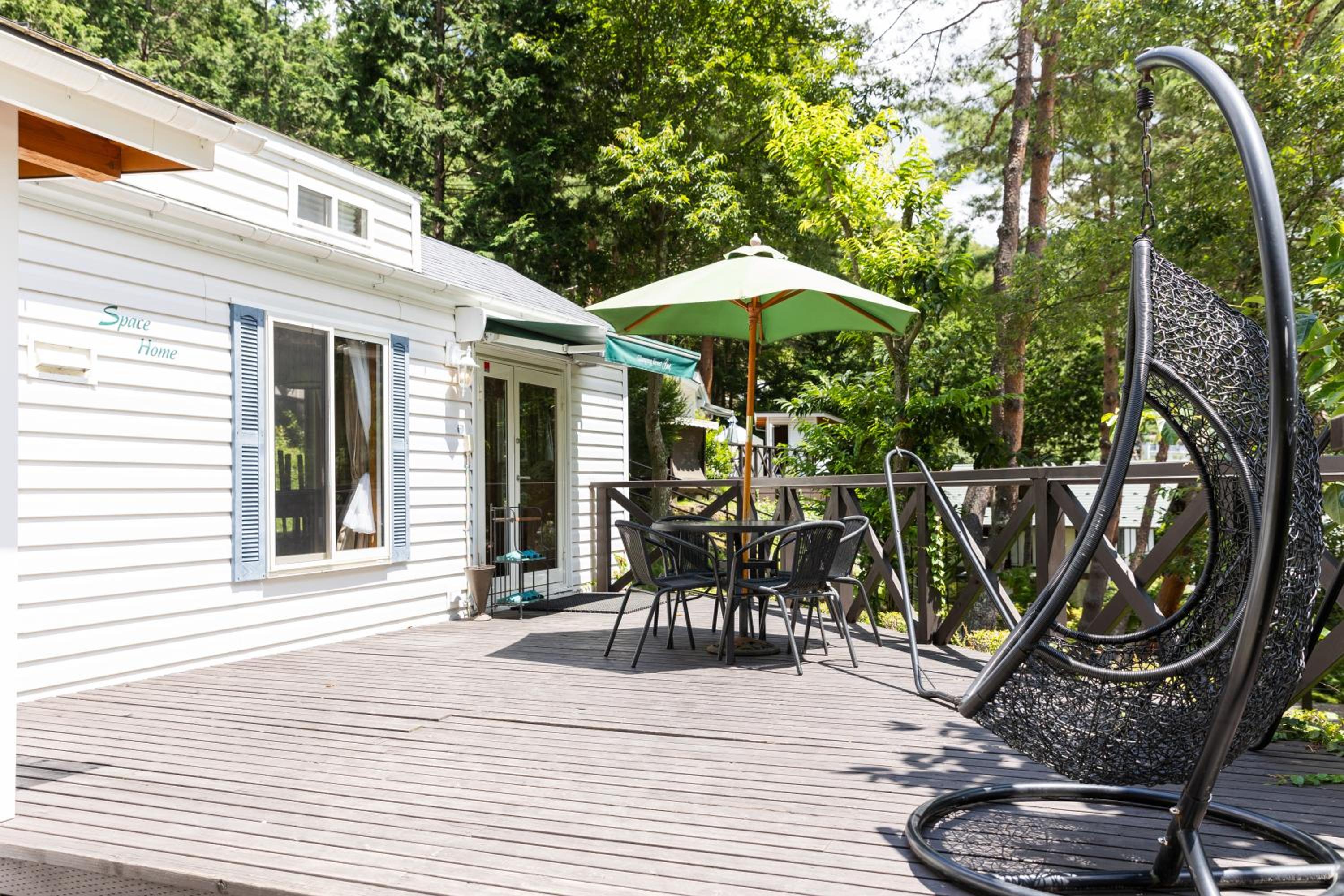Glamping - C photo 1