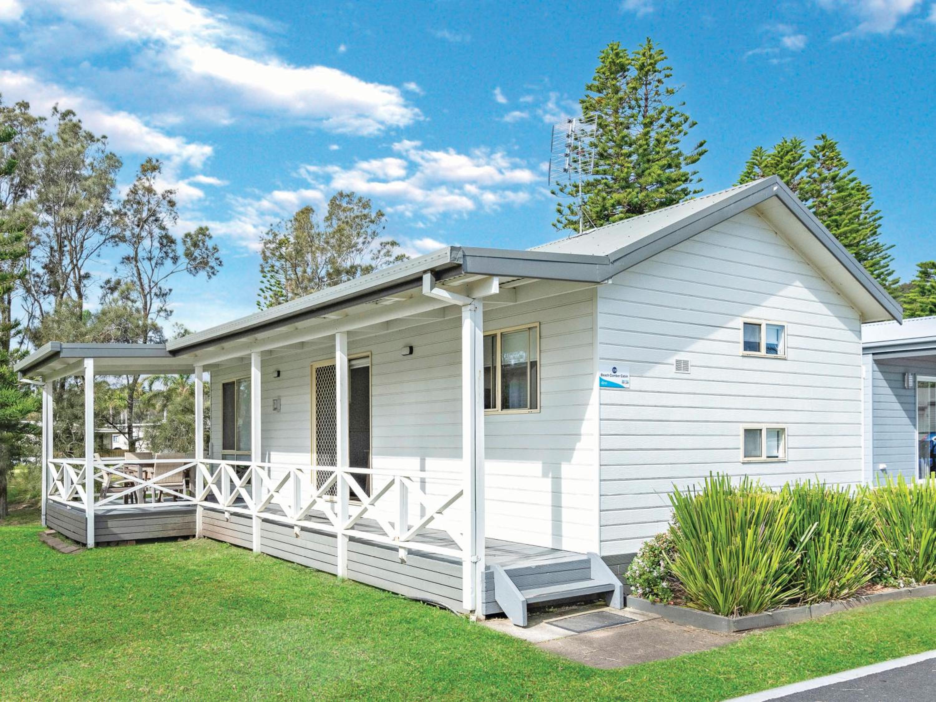 Bungalow photo 2