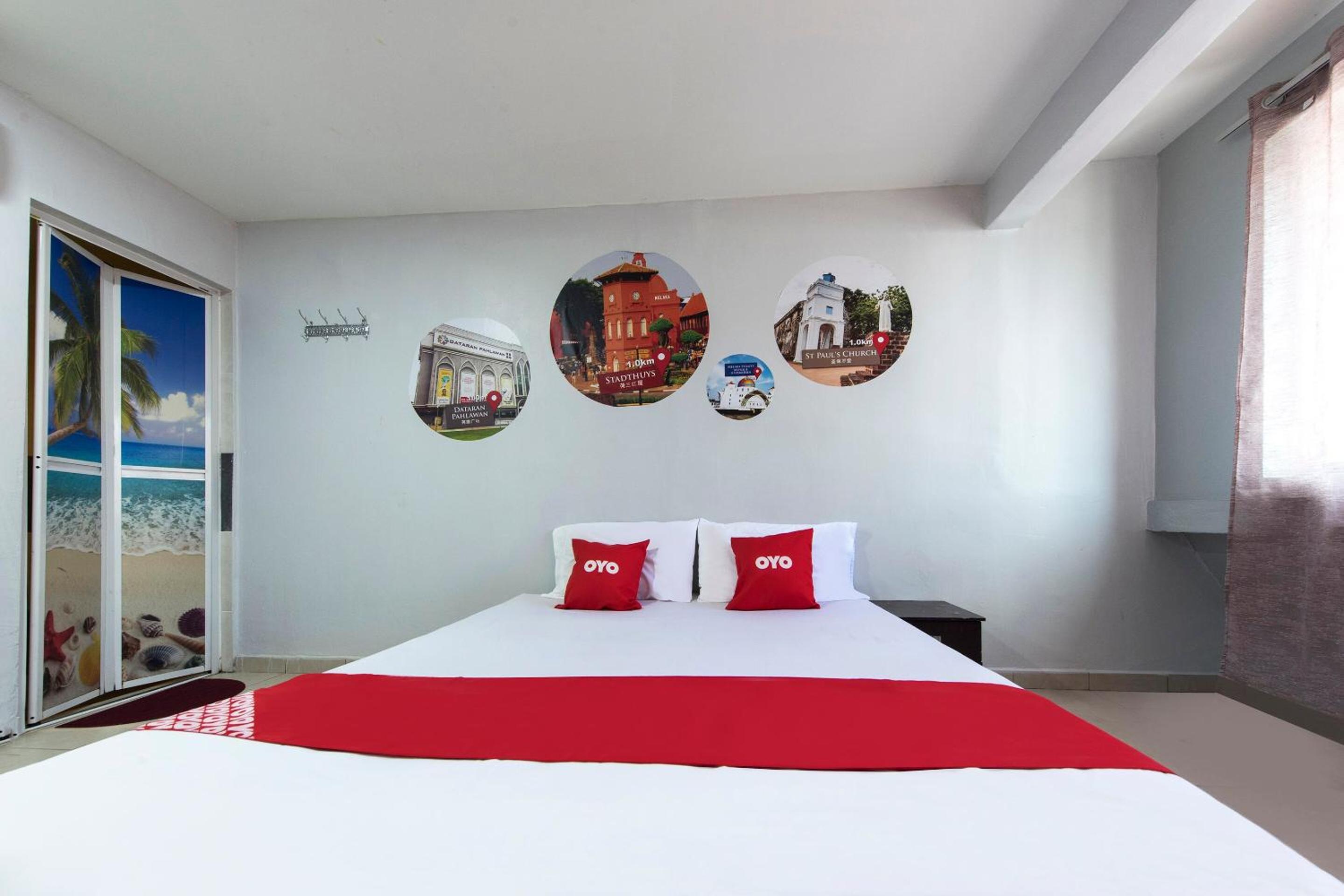 Deluxe Double Room - Photo 2