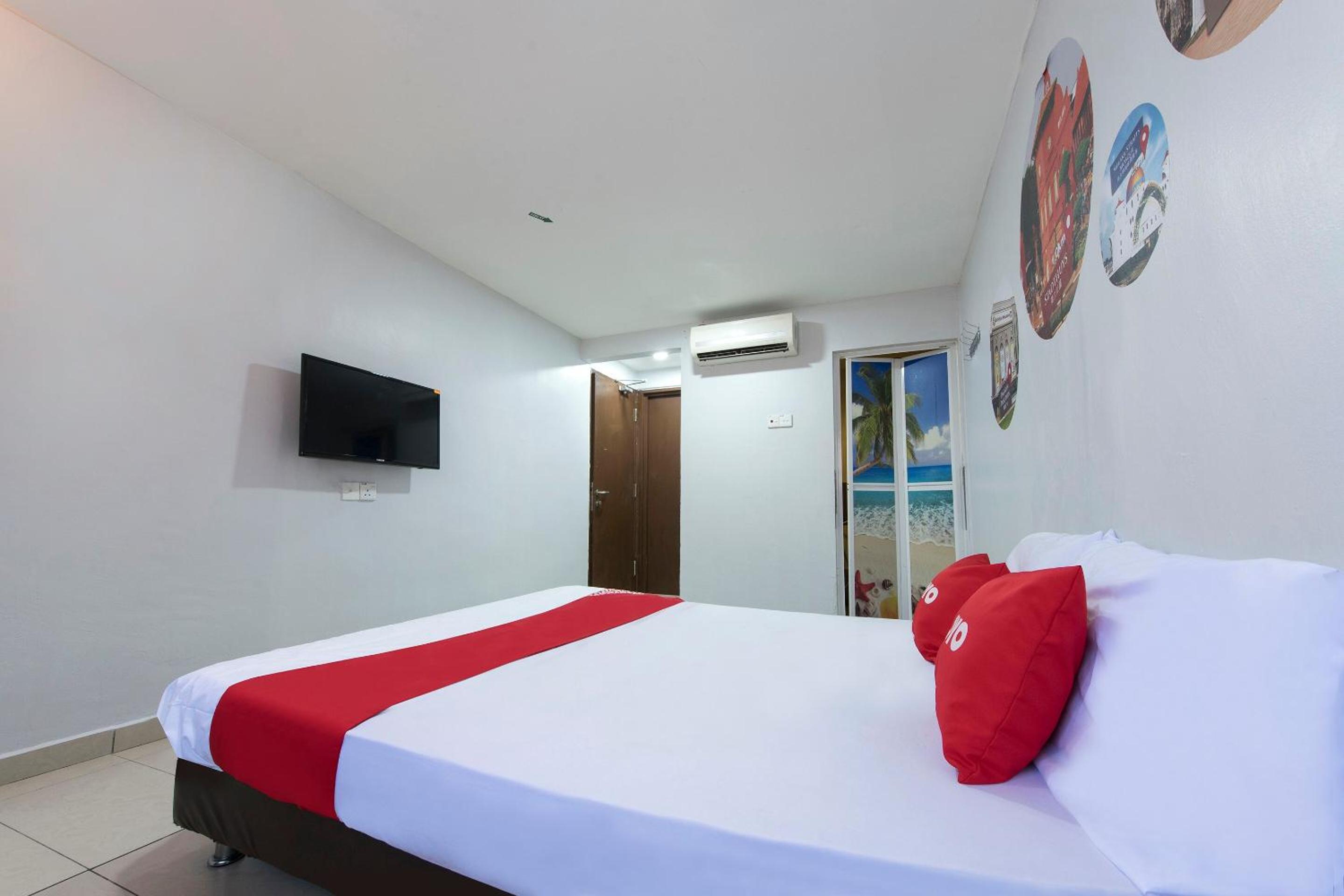 Deluxe Double Room - Photo 3