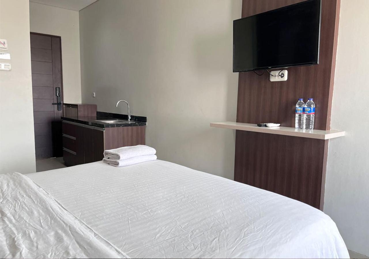 Suite - Photo 5