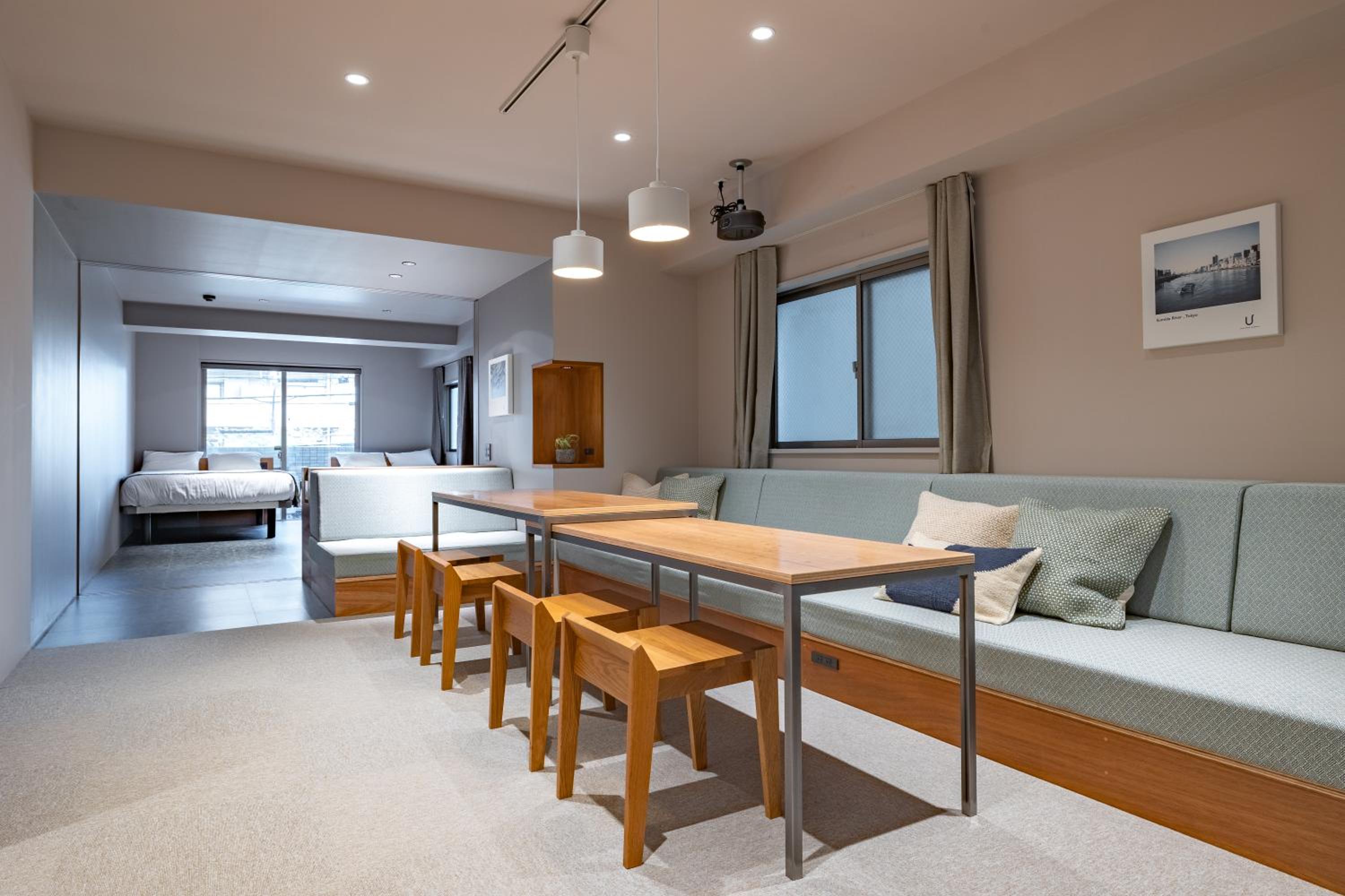 Family Room photo 2