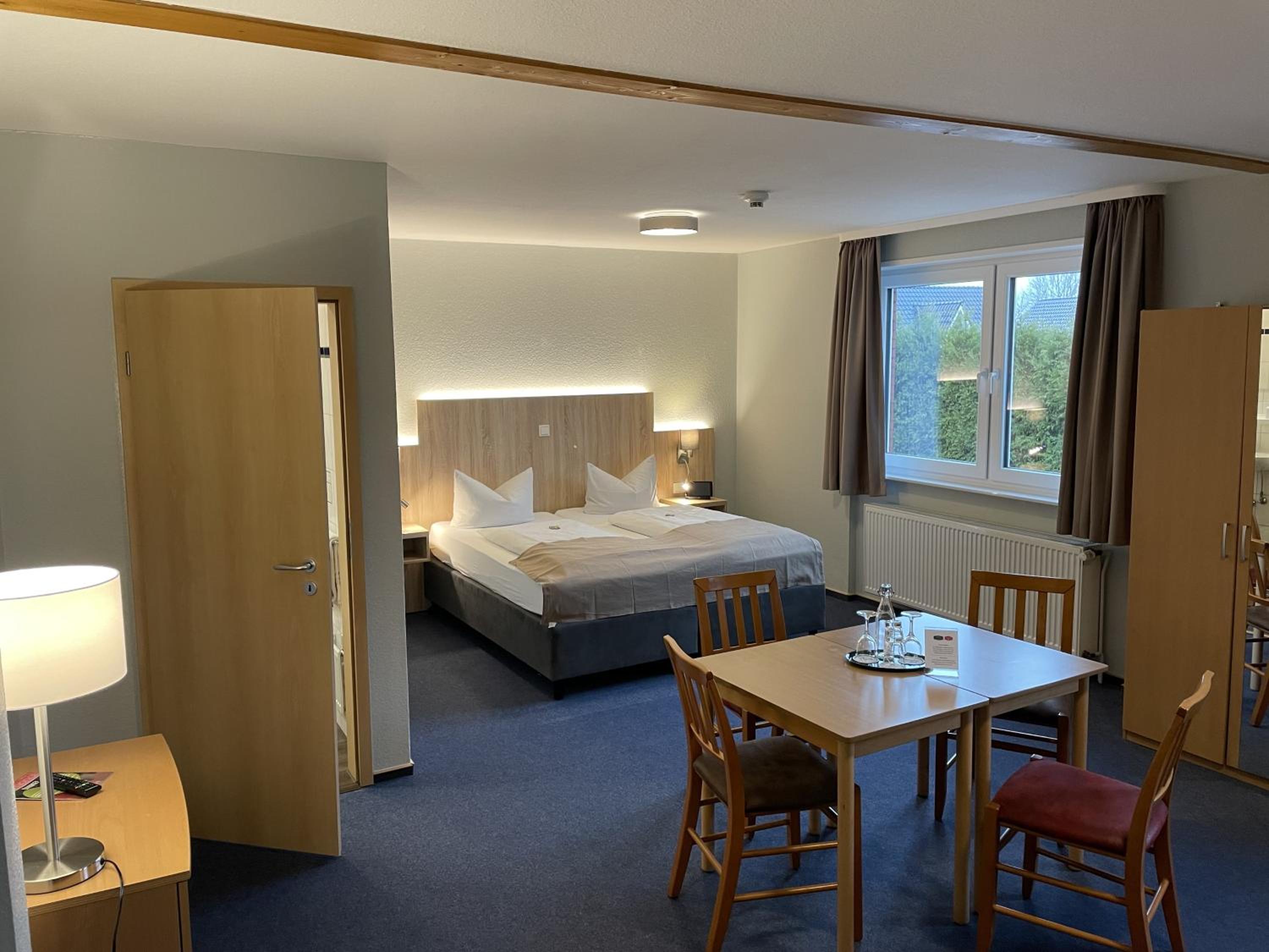 Quadruple Room with Terrace photo 2