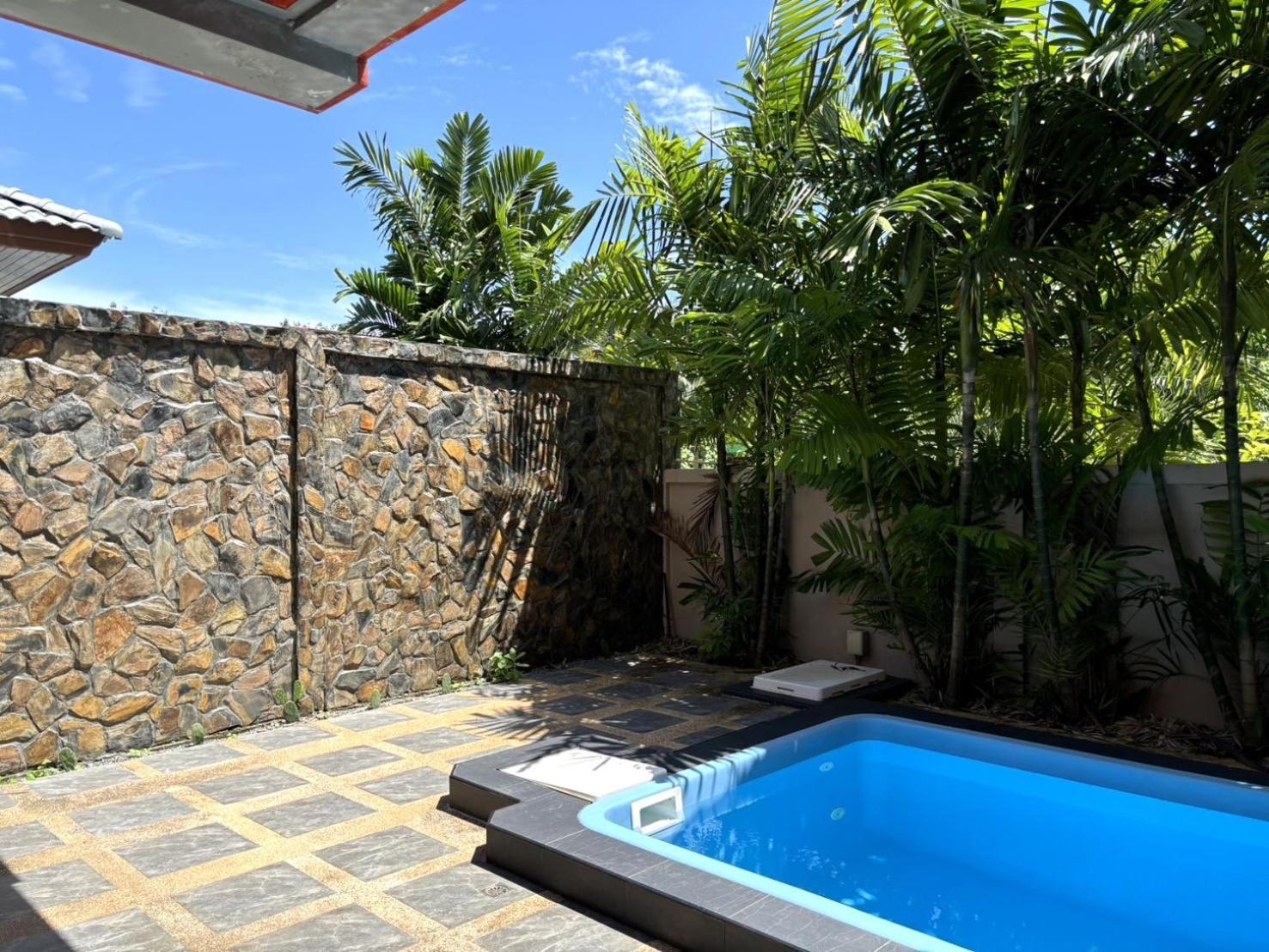 Two-Bedroom Villa with Private Pool - Photo 13