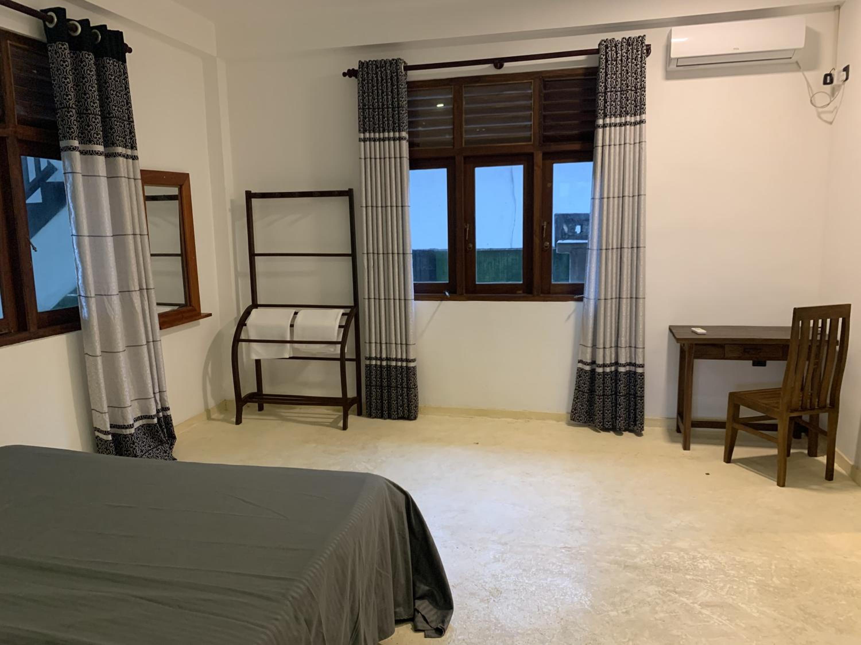 One-Bedroom Apartment - Oceanfront photo 1